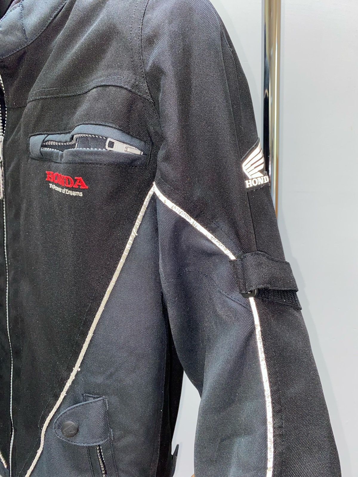 Honda HONDA RACING MOTO JACKET Y2K BOMBER NASCAR MARLBORO STYLE Size US S / EU 44-46 / 1 - 18 Thumbnail