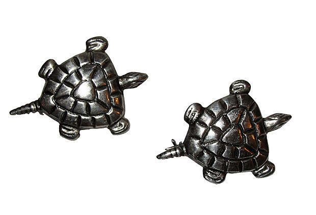 Designer Mexican Sterling Silver Turtle Pin, S/2 Size ONE SIZE - 1 Thumbnail