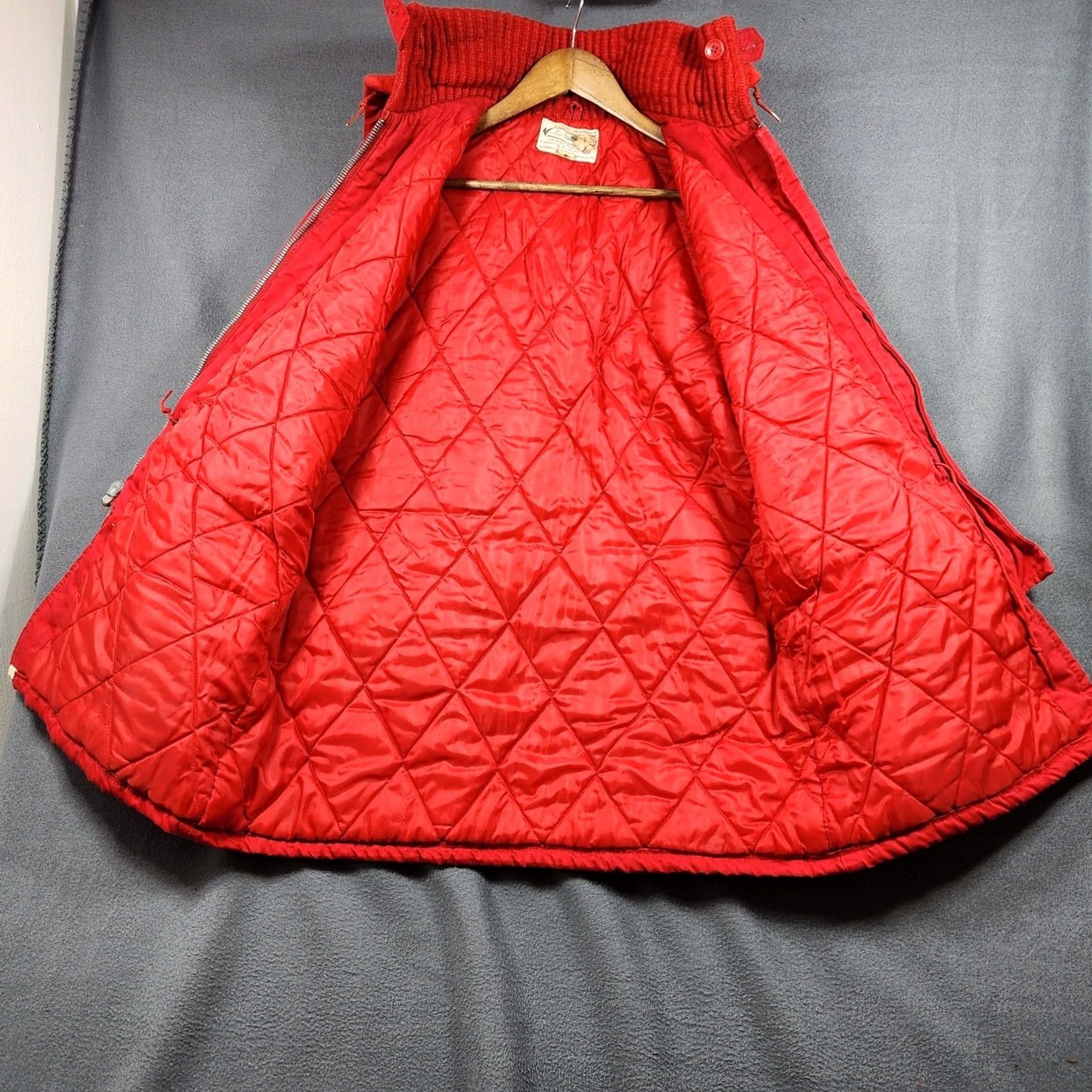 Vintage VINTAGE 60s Ted Williams Sears Red Coat Mens Hunting Overcoat 60s Sz 44 Quilted Lining Patch Canvas Zip Size US S / EU 44-46 / 1 - 2 Thumbnail