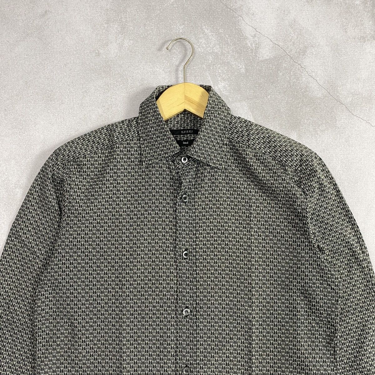Gucci Vintage Gucci Monogram Fitted Shirt Size US L / EU 52-54 / 3 - 2 Thumbnail