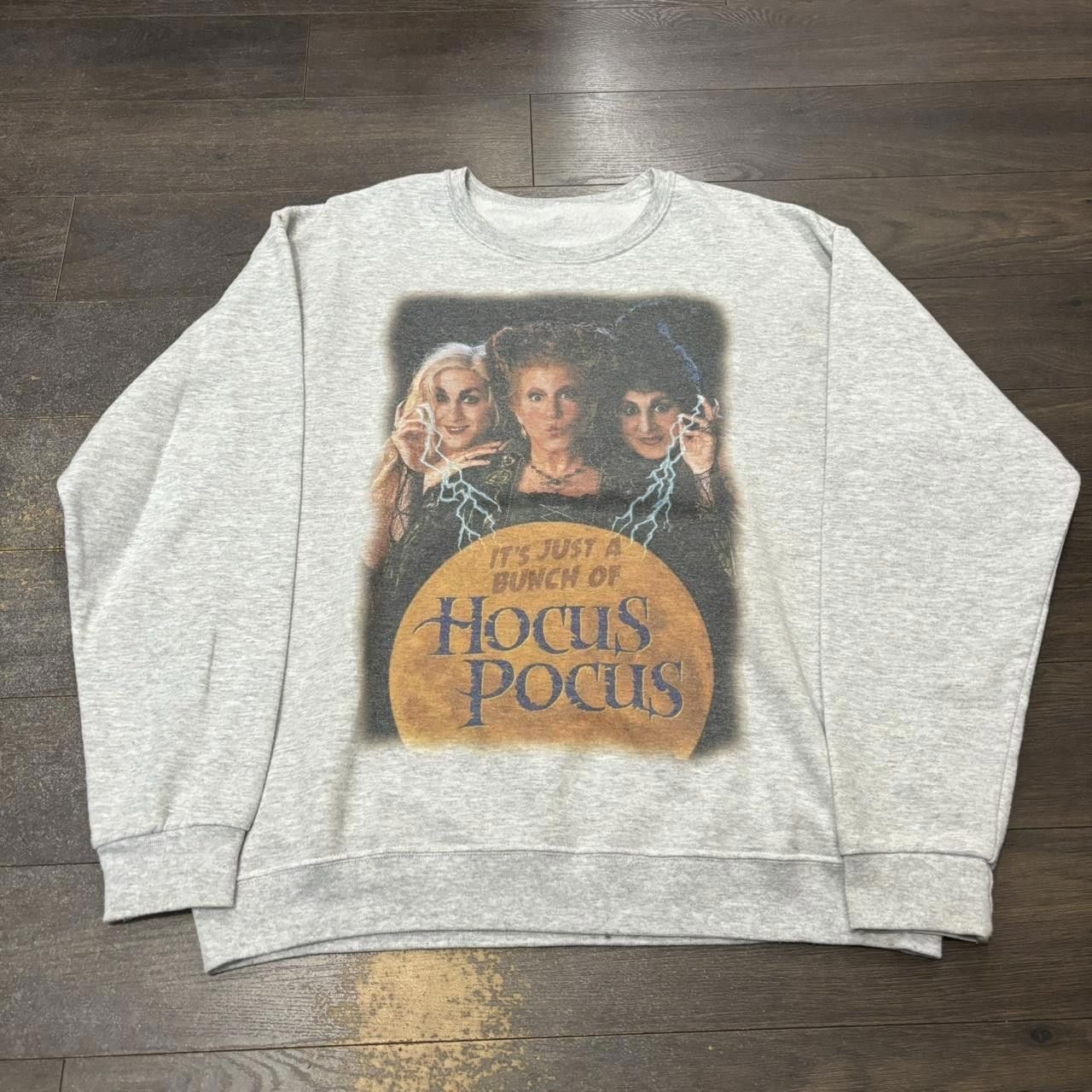 Designer hocus pocus just a bunch of hocus pocus crewneck sweatshirt Size US L / EU 52-54 / 3 - 4 Thumbnail