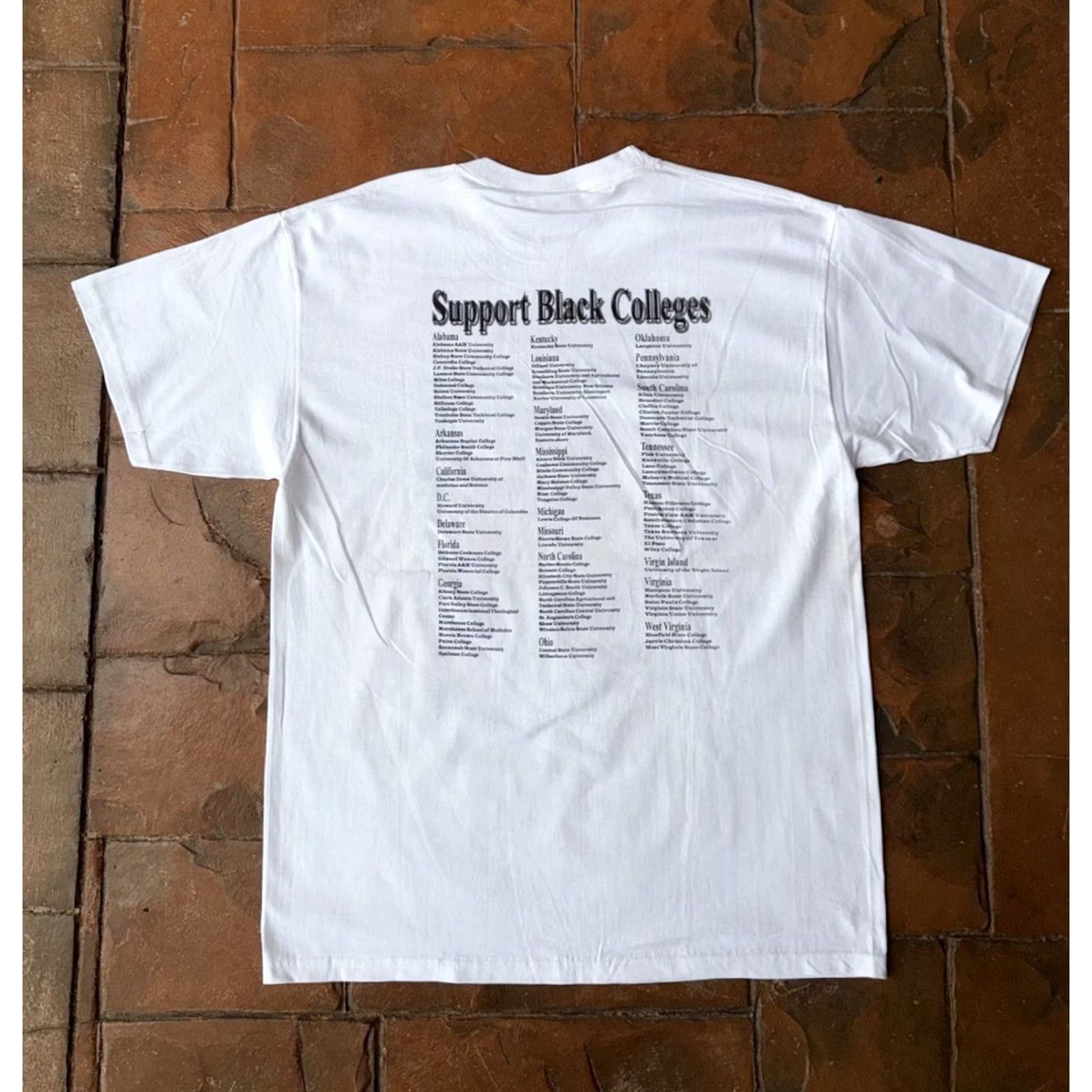 Hanes VINTAGE Florida Classic FAMU Vs Bethune Cookman NCAA Football T-Shirt Large White Hanes Men Short Sleeve Crew Neck Cotton Graphic Print Double-Sided Size US L / EU 52-54 / 3 - 3 Thumbnail