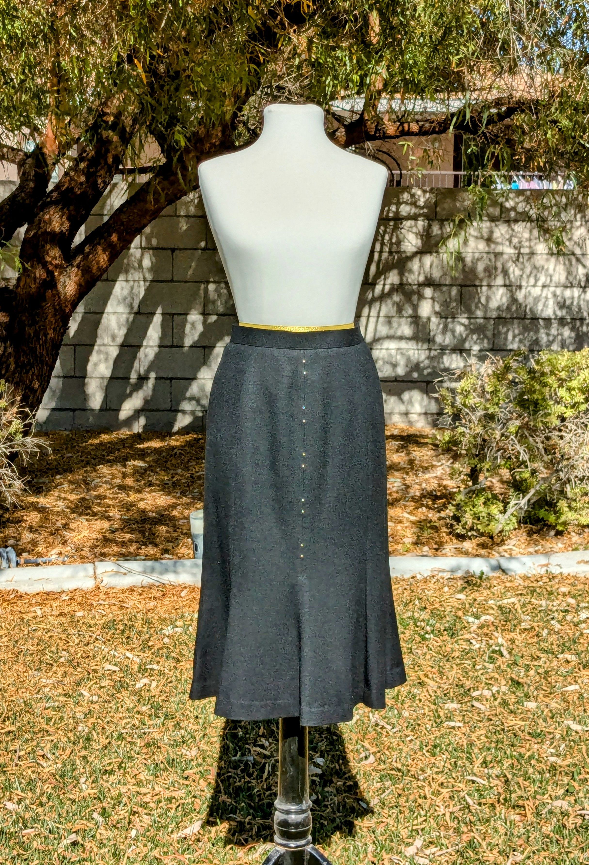Vintage More Mind Flat Black Silver Single Beads Wool Maxi Skirt Size 30" / US 8 / IT 44 - 1 Thumbnail