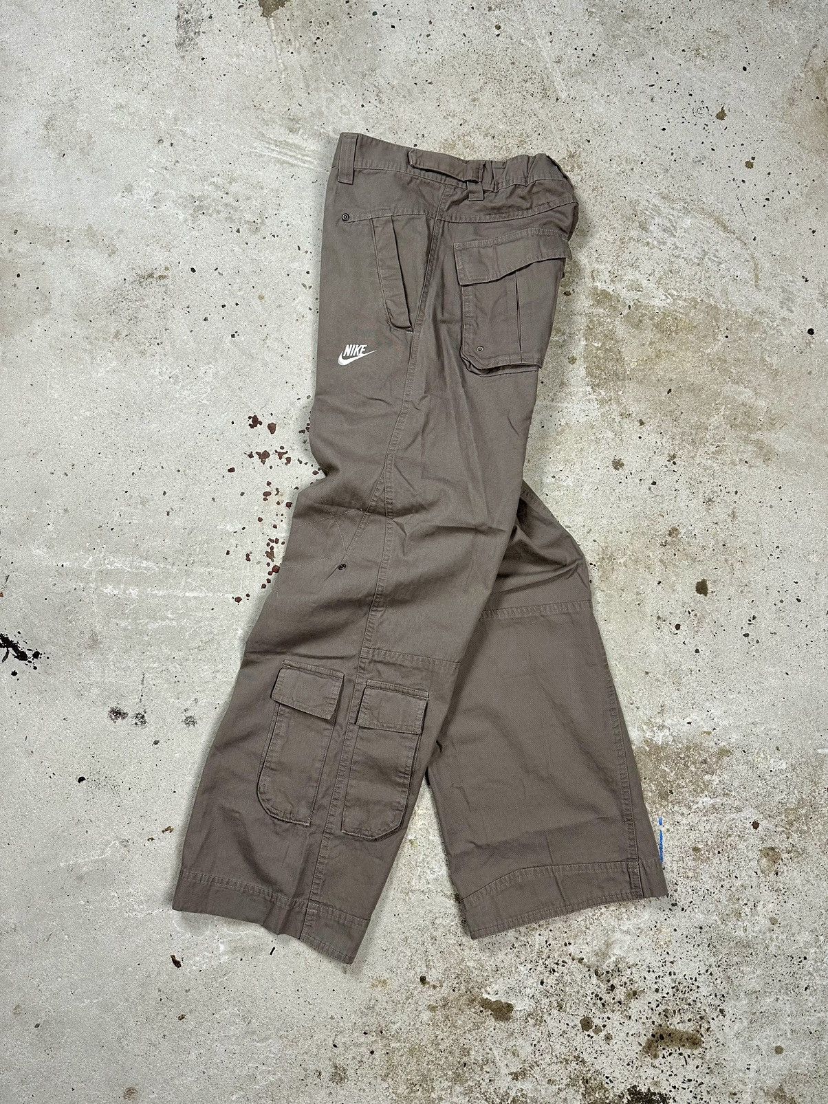 DS Vintage y2k Nike Brown Cargo Pants Mulitpocket Swoosh