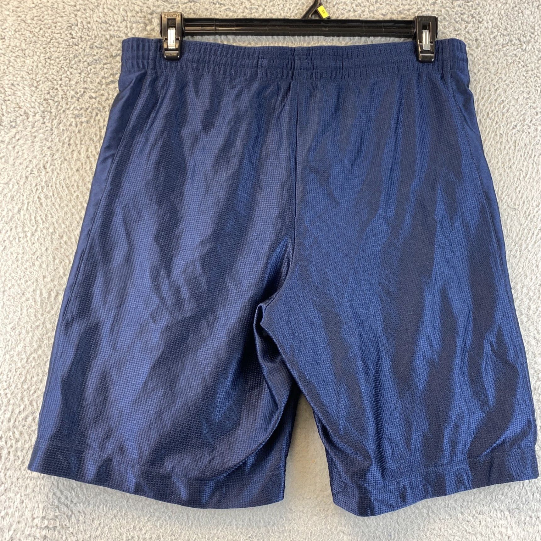 Nike VINTAGE Nike Mens Navy Blue Basketball Shorts S 84-70 Regular Athletic Basketball Mens Men Blue Cotton Pull On Solid 84-70 Nike 84-70 Shorts Size US 29 - 7 Thumbnail