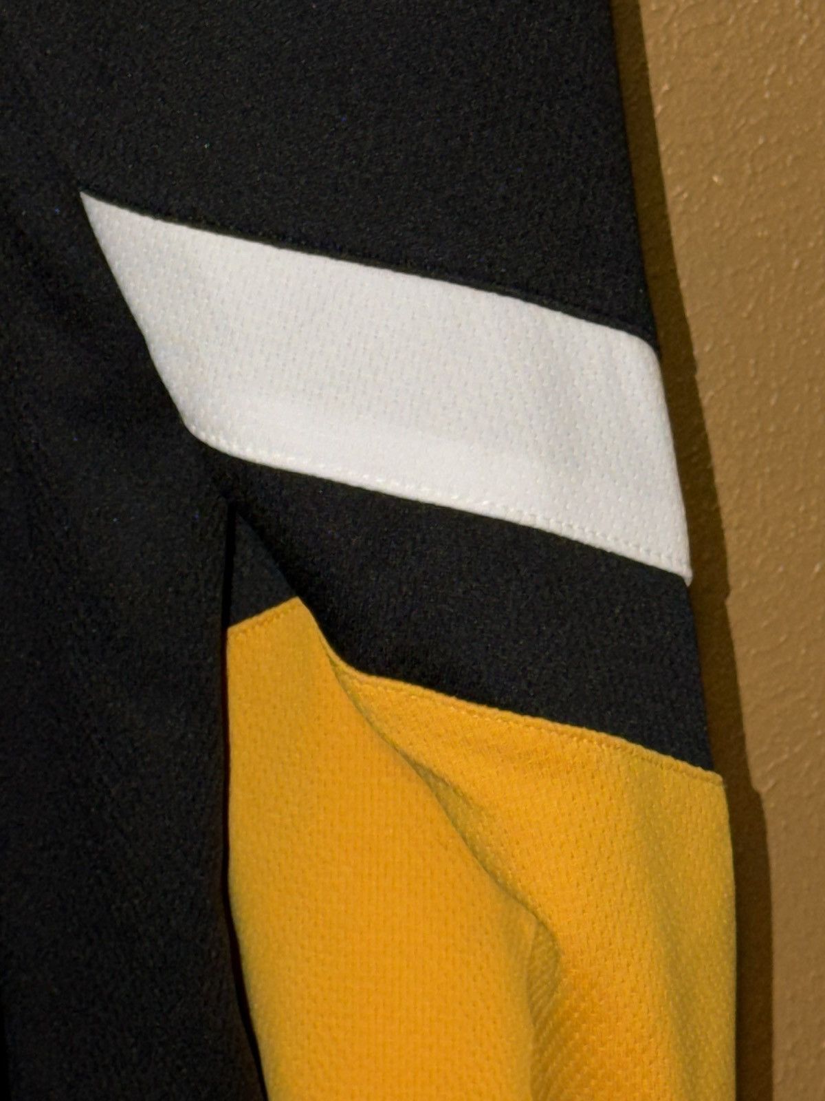 NHL Fanatics Breakaway NHL Hockey Pittsburgh Penguins Jersey LG Size US L / EU 52-54 / 3 - 18 Thumbnail