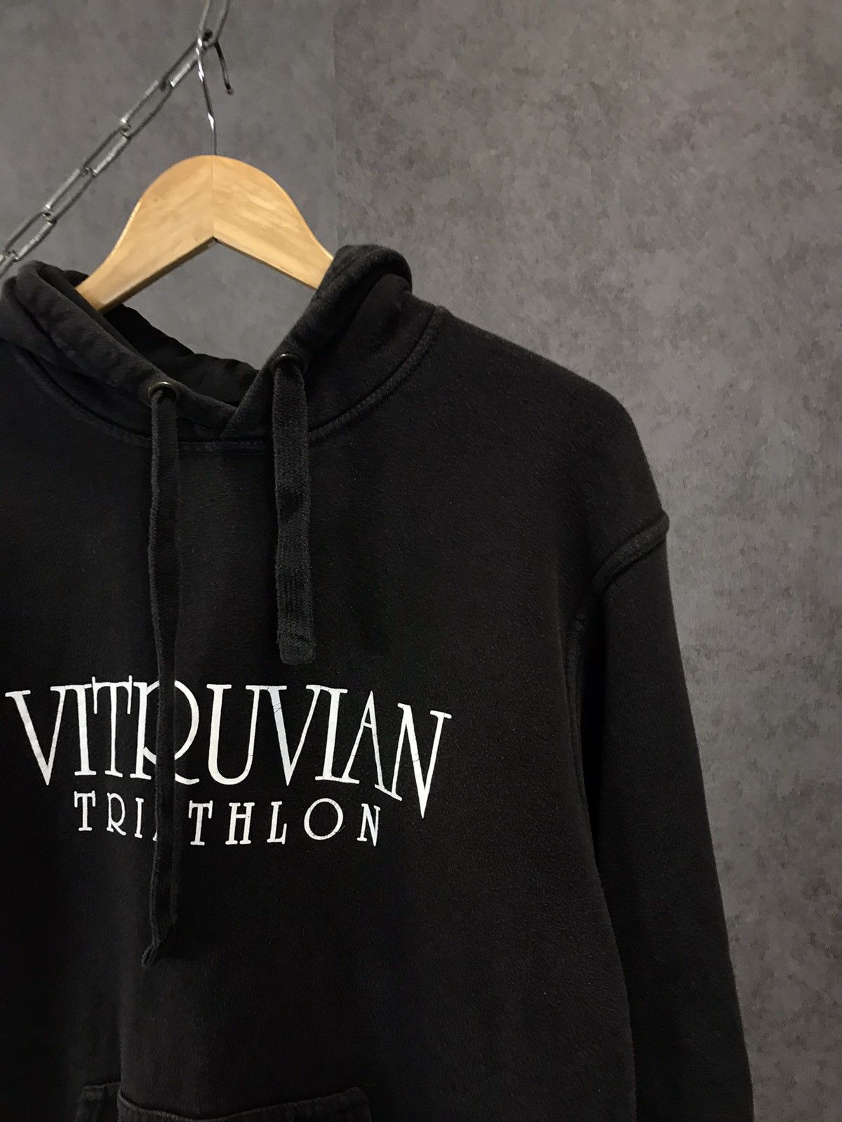 Other Vitruvian Triathlon vintage other hoodie Size US L / EU 52-54 / 3 - 3 Thumbnail