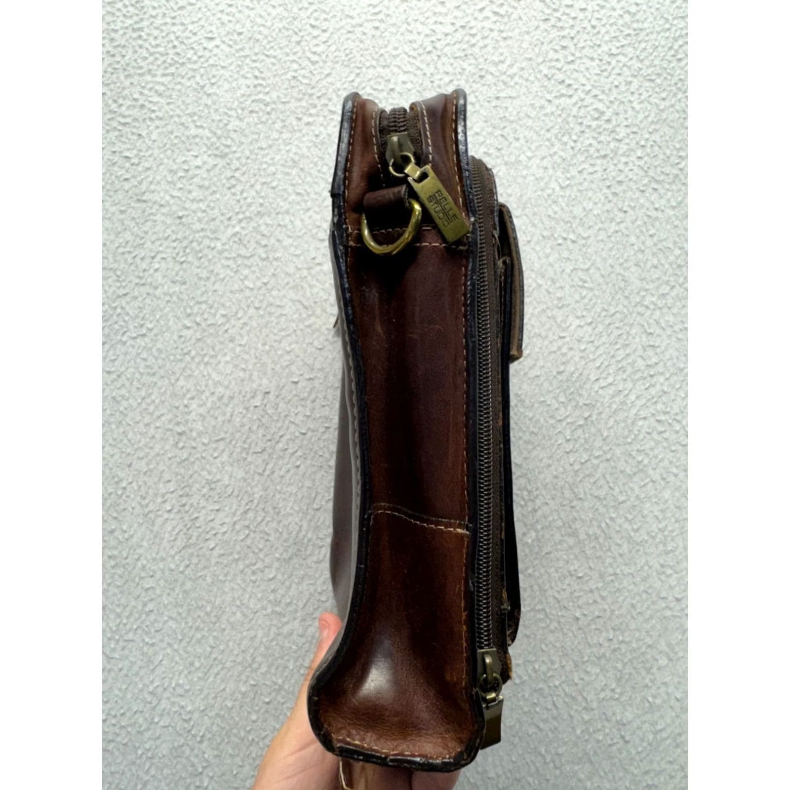 Vintage VINTAGE Brown Leather Crossbody Bag Rectangle 9" x 7" x 1.5" Zipper Pockets Womens Leather Canvas Bag 92B Size ONE SIZE - 3 Thumbnail