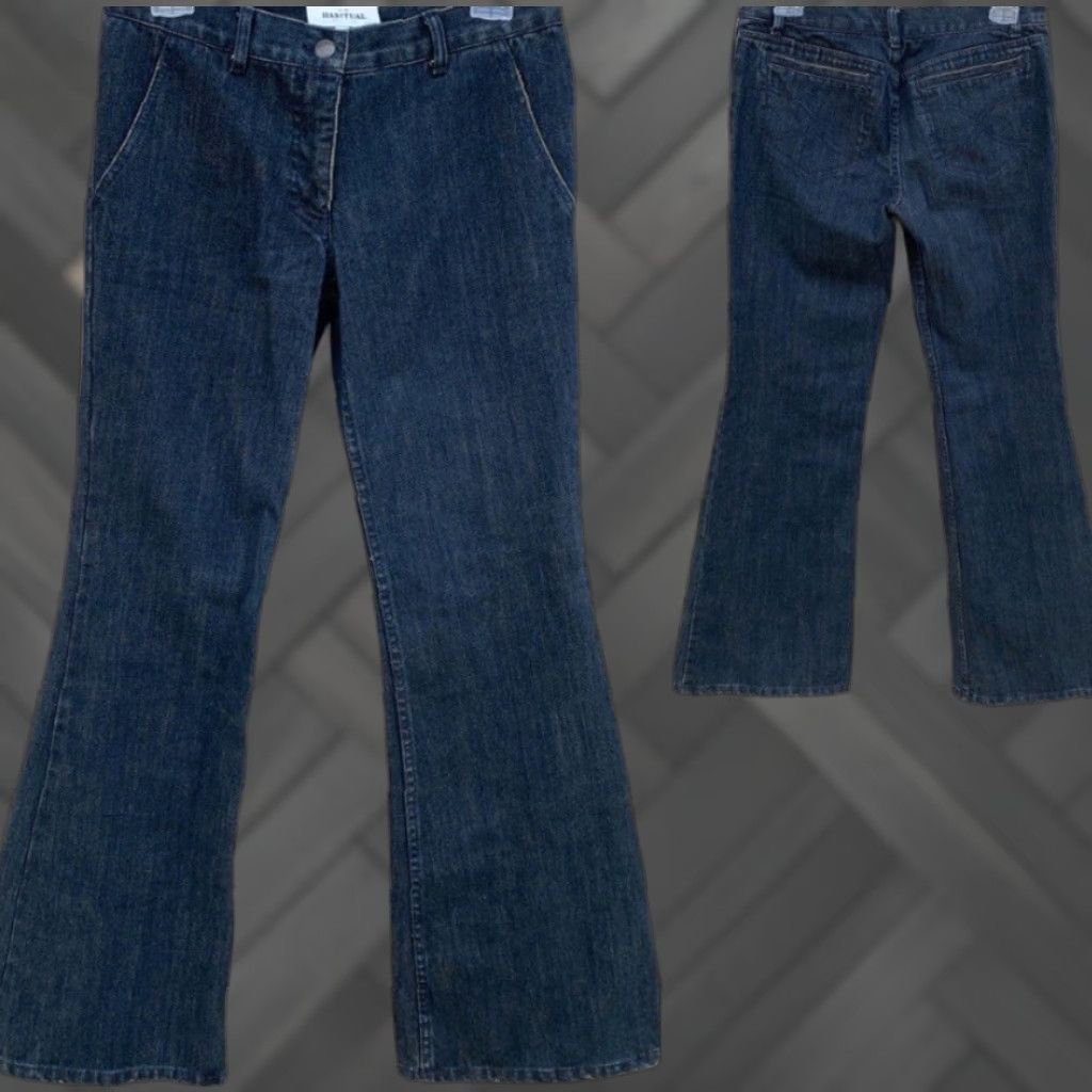 Vintage Habitual New York Jeans flare leg Size 27 NWOT Blue Women's Jeans Flared Zipper Fly NWOT 27 Blue Womens Jeans Size 27" / US 4 / IT 40 - 1 Thumbnail