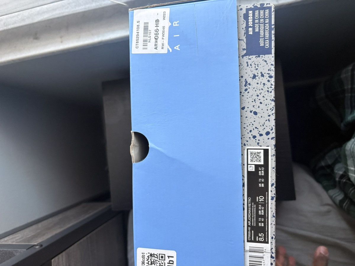 Jordan Brand Jordan 6 UNC Size US 8.5 / EU 41-42 - 11 Thumbnail