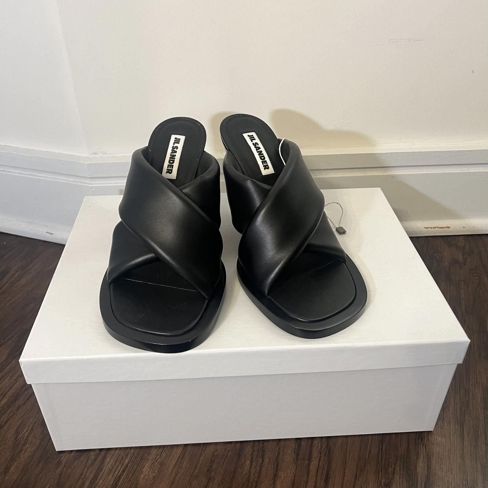 Jil Sander Jil Sander Padded Leather Mule Black NWT EU 40 US 10 Size US 10 / IT 40 - 3 Thumbnail