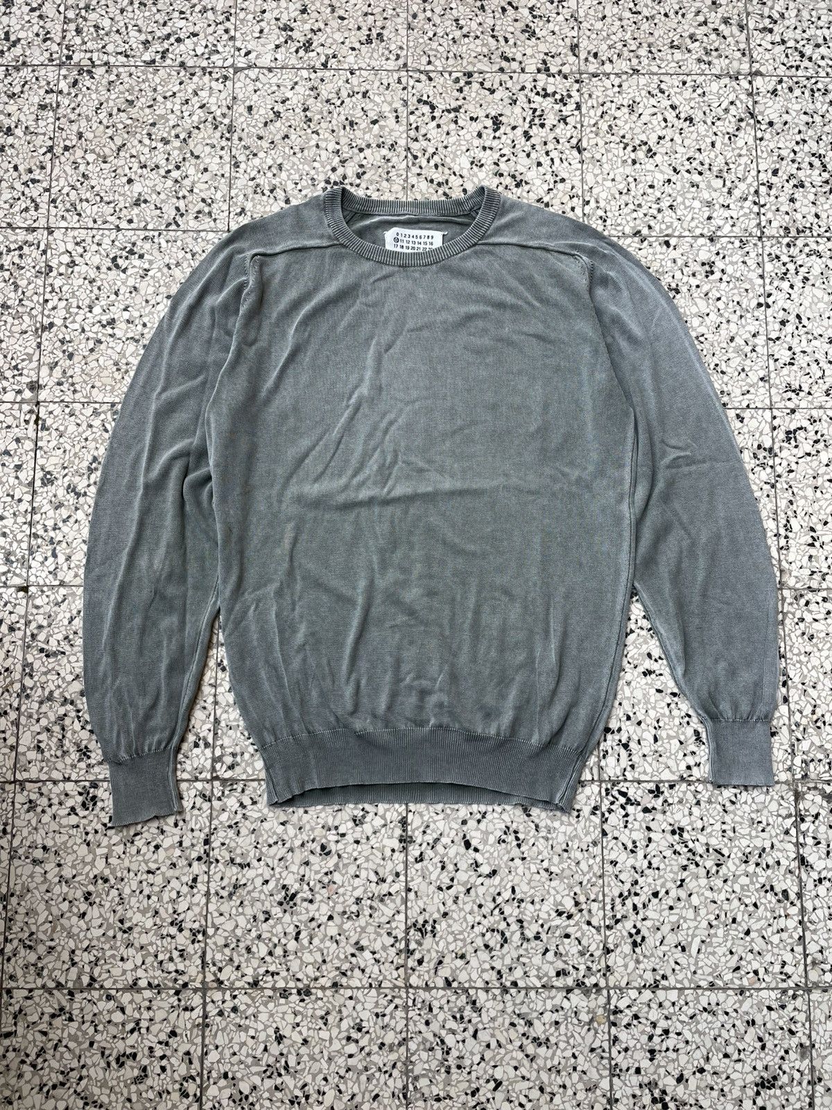 Maison Margiela Maison Margiela Distressed Effect Sweater - Size M Size US M / EU 48-50 / 2 - 1 Thumbnail
