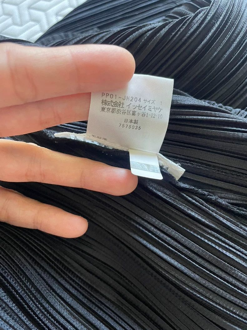 Other Issey Miyake size:1 Black sleeveless pleated dress Size S / US 4 / IT 40 - 1 Thumbnail