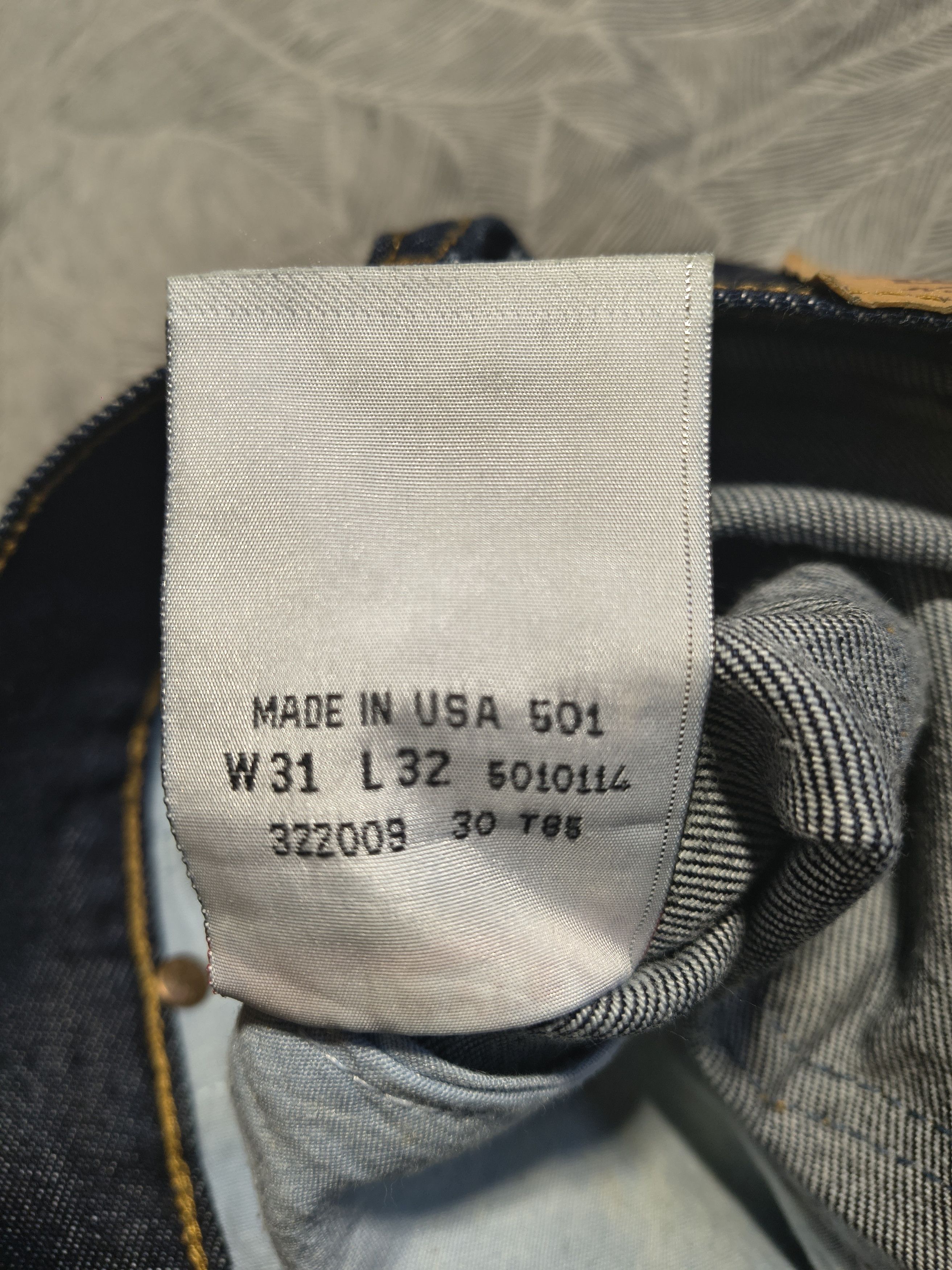 Levi's Vintage Levi's 501 Made in USA - Dark Indigo Wash - W31 L32 Size US 30 / EU 46 - 5 Thumbnail