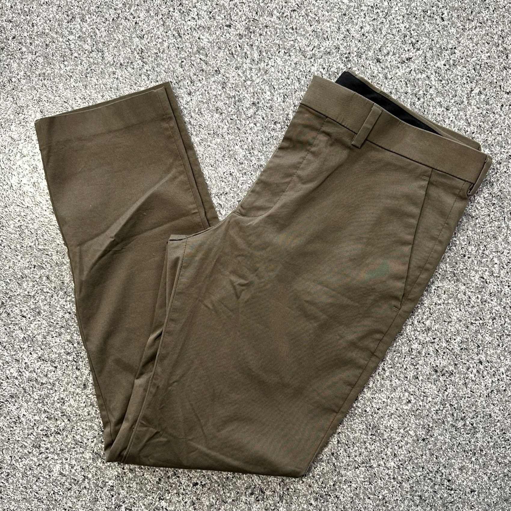 Express Express Dress Pants Mens 30x27 Brown Slim Tapered Khaki Organic Cotton Dress Pants Mens Brown Slim 30 27 Express Size US 30 / EU 46 - 2 Thumbnail