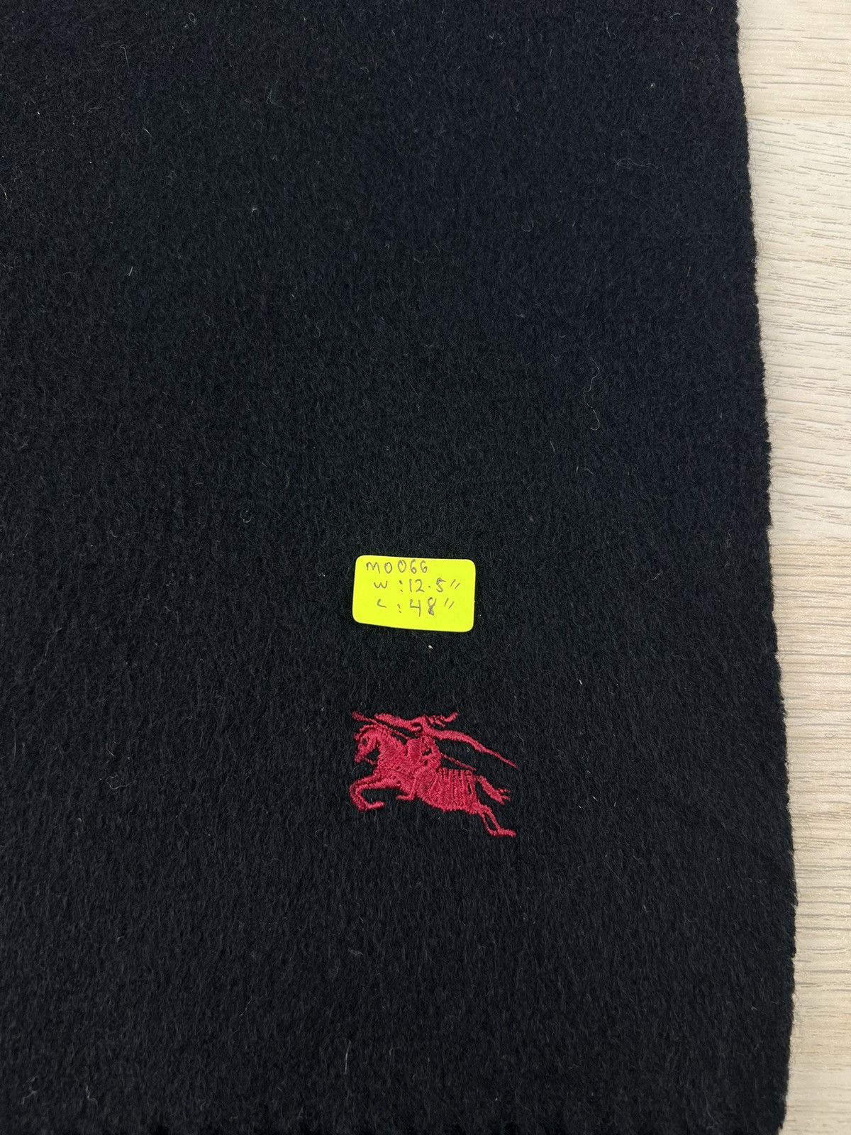 Burberry Burberry Scarf / Muffler / Neckwear M066 Size ONE SIZE - 6 Thumbnail