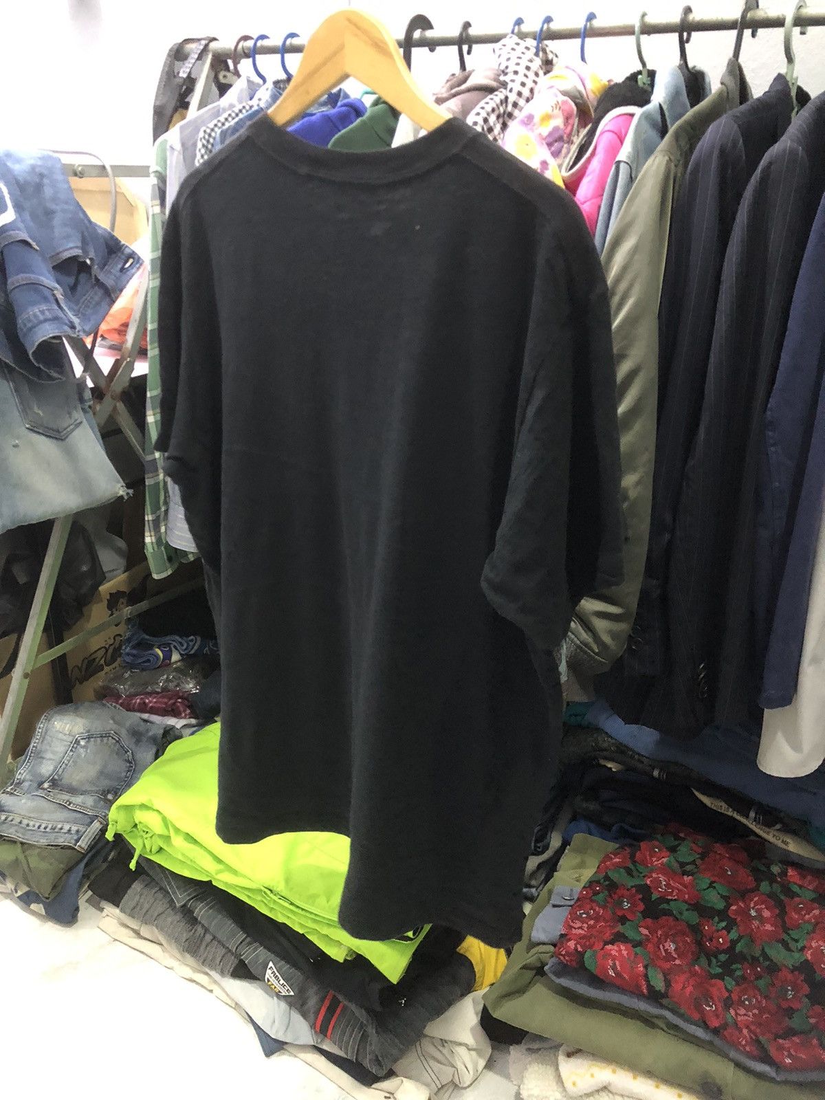 Japanese Brand × Uniqlo Uniqlo x museum of fine arts boston black shirt Size US XL / EU 56 / 4 - 10 Thumbnail