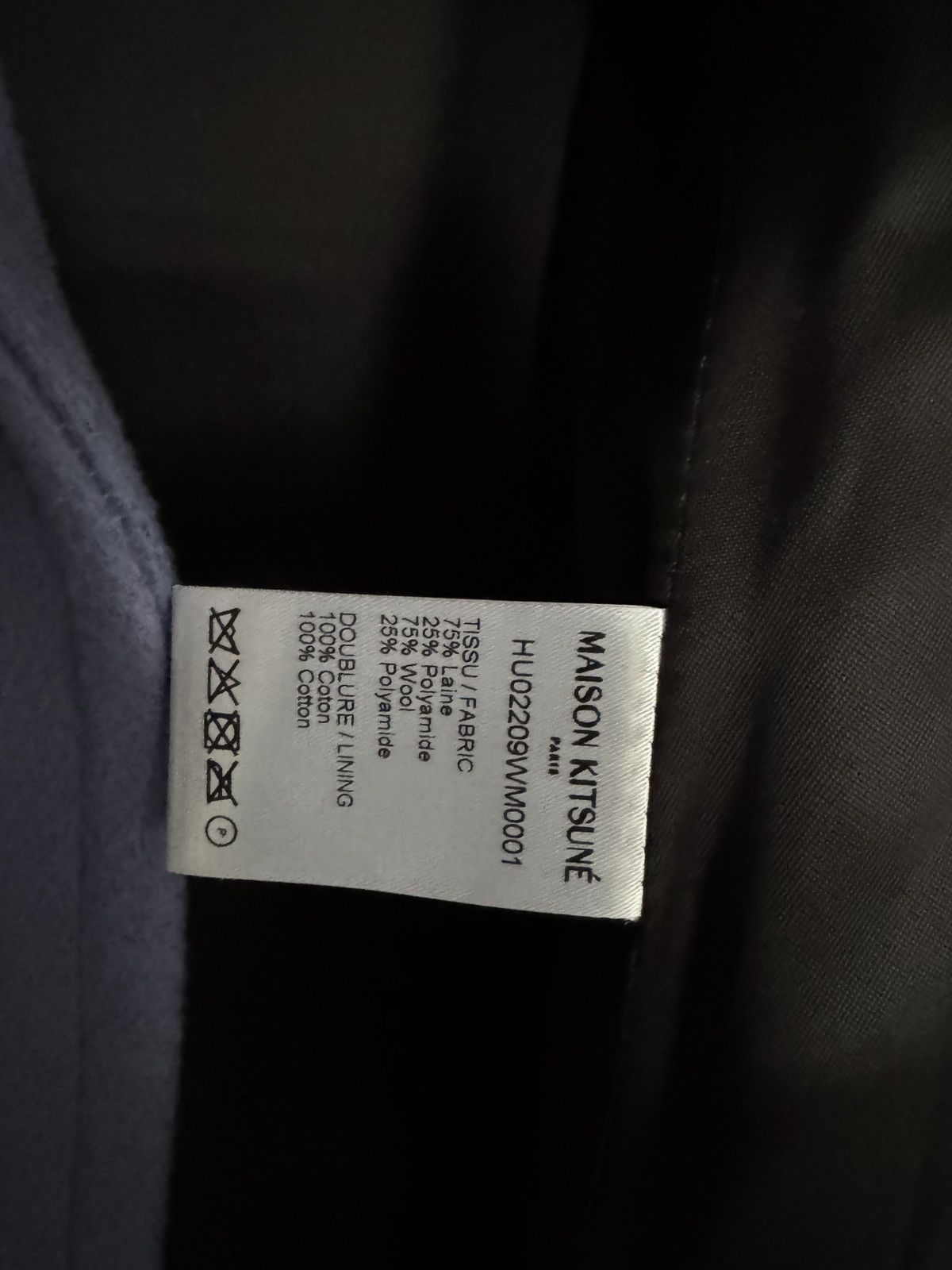 Maison Kitsune Unisex Oversize Double breasted Wrap Coat - M Unisex Size US M / EU 48-50 / 2 - 8 Thumbnail