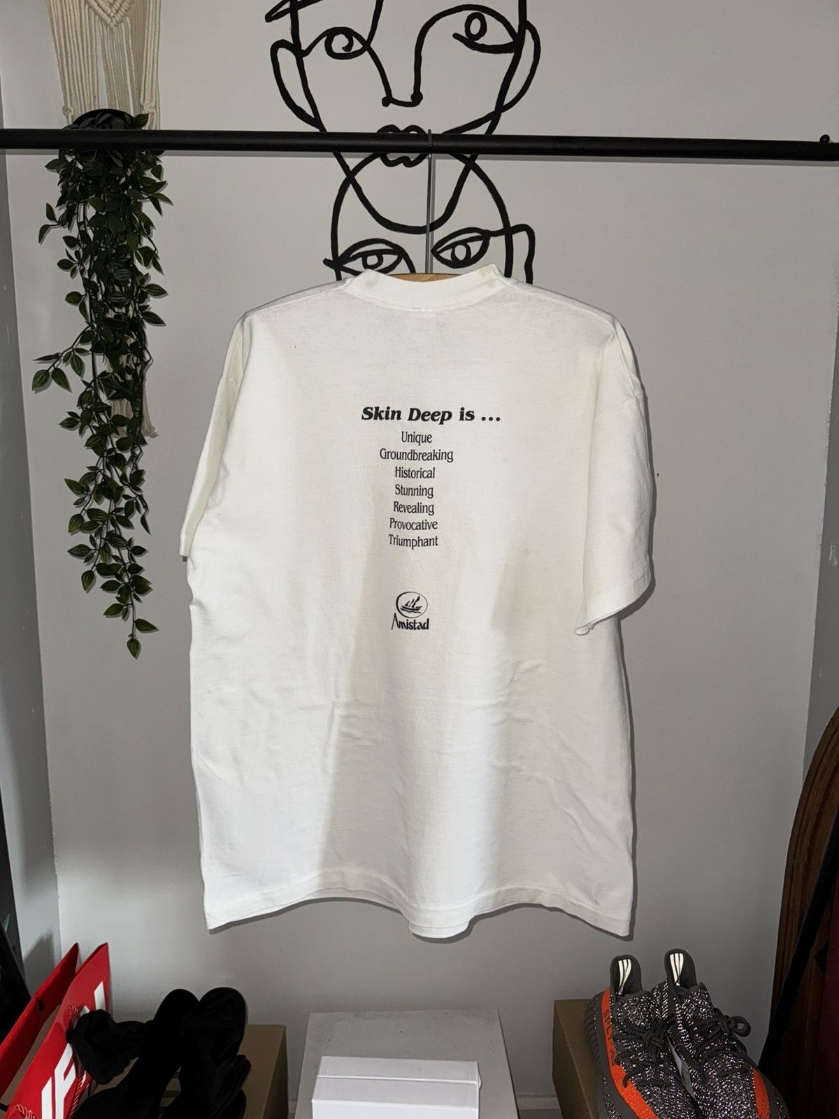 Fruit Of The Loom × Vintage Vintage 90s 1994 Skin Deep Inside World Black Fashion Models Size US XL / EU 56 / 4 - 4 Thumbnail