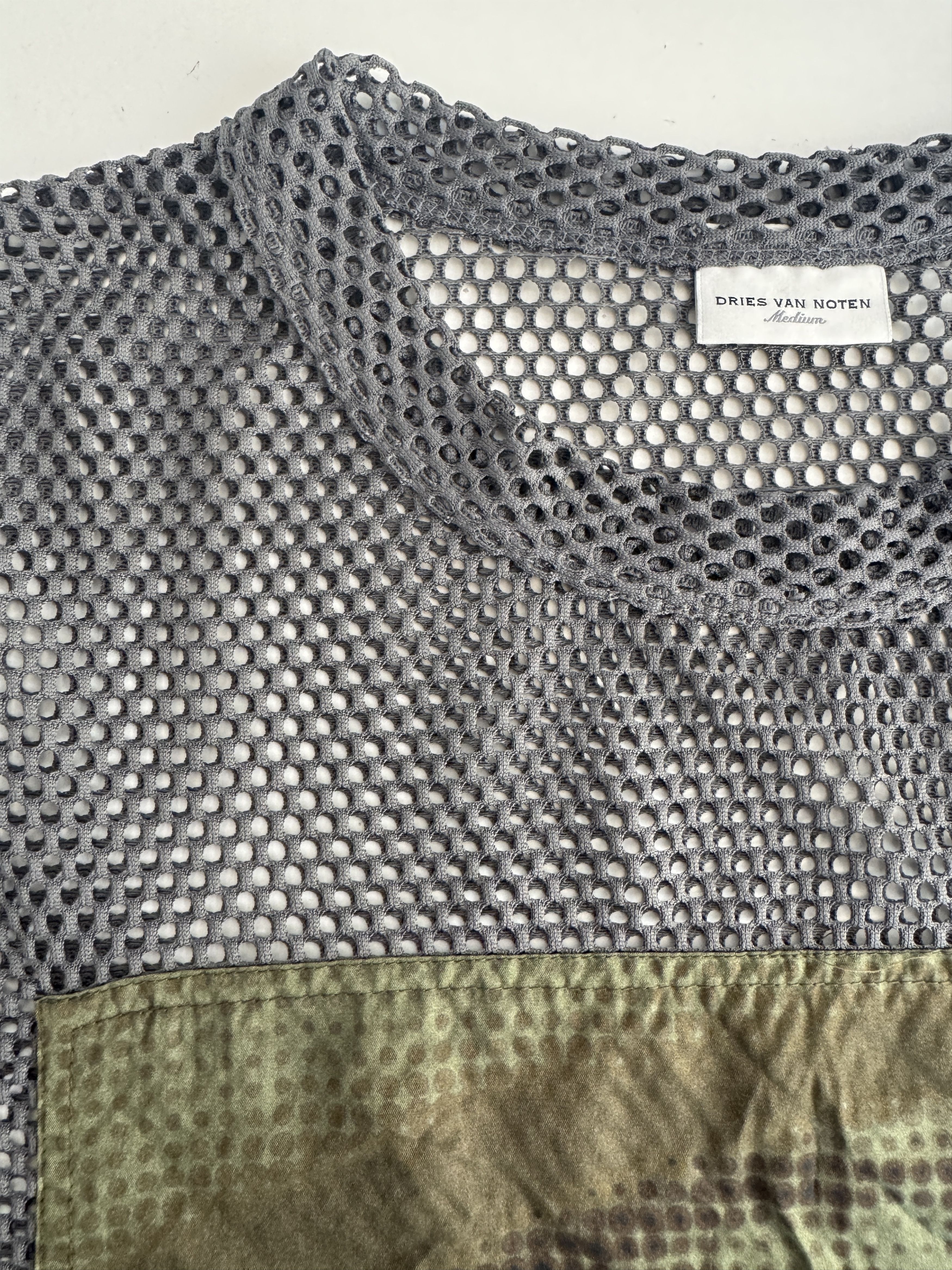 Dries Van Noten Dries Van Noten Gray Patch T-Shirt Size US M / EU 48-50 / 2 - 4 Thumbnail