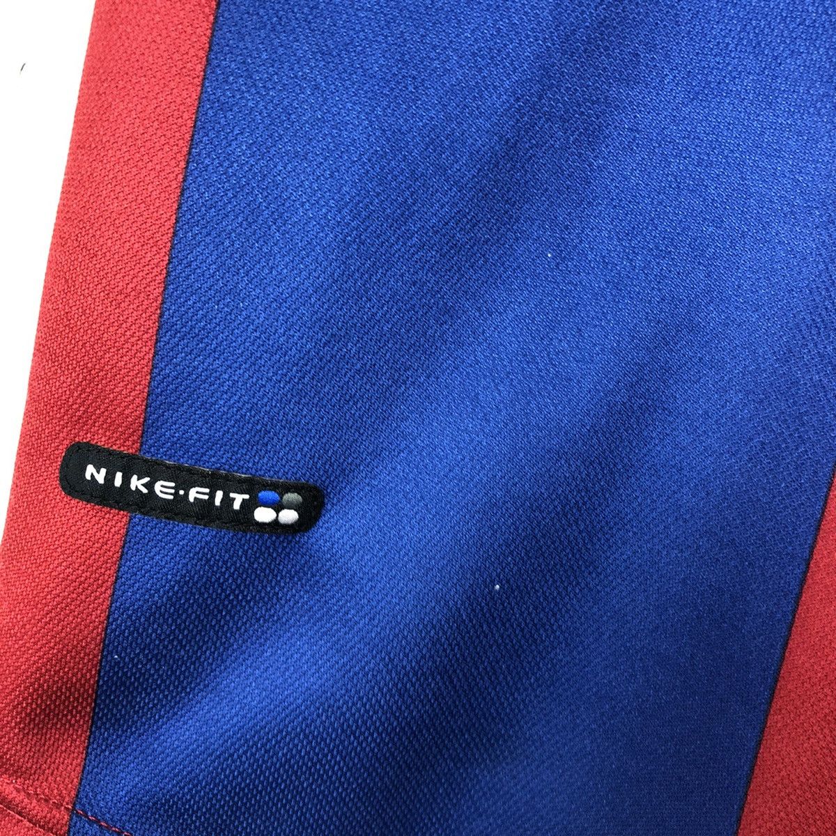 Nike Figo Barcelona Nike 1998 1999 home jersey vintage Size US L / EU 52-54 / 3 - 7 Thumbnail