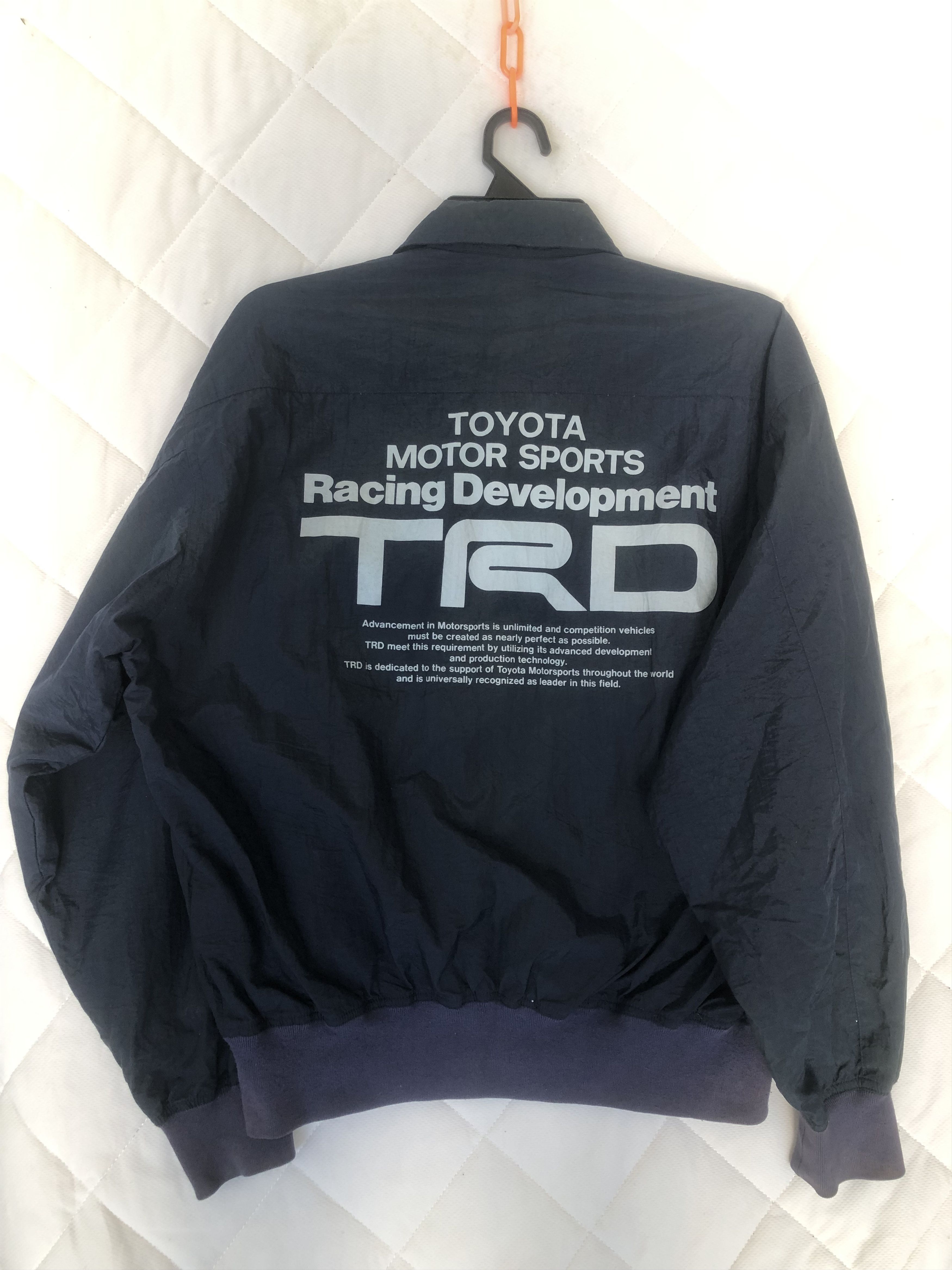 Vintage Vintage TOYOTA TRD BomberJacket Size US M / EU 48-50 / 2 - 1 Thumbnail