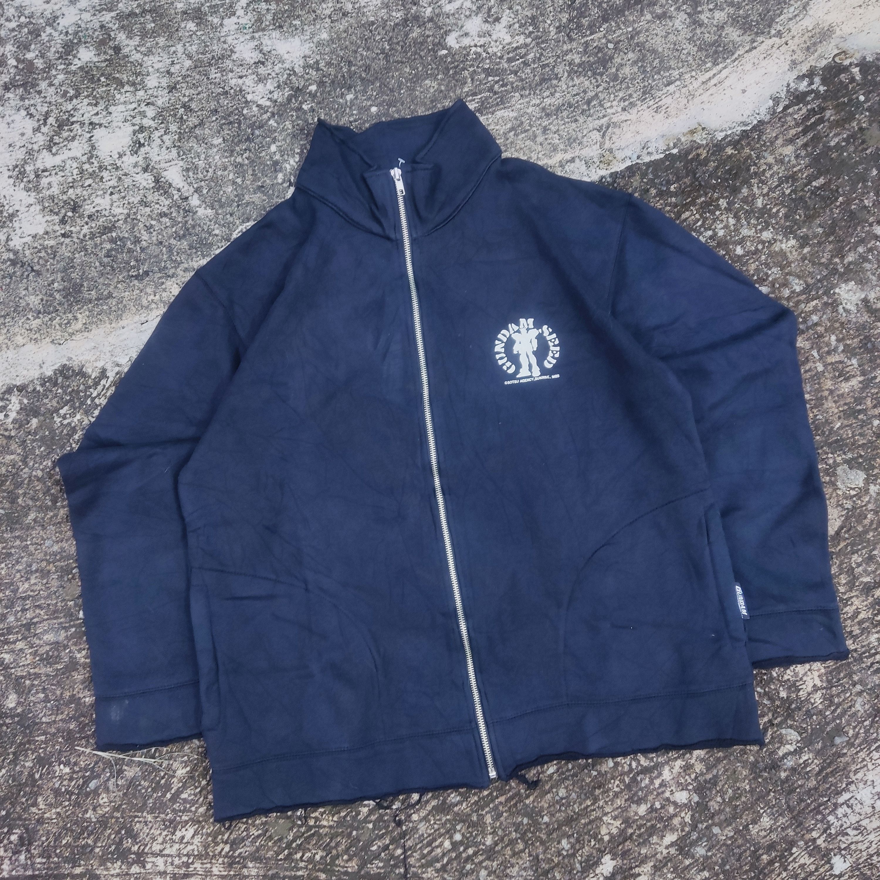 Anime Y2K Gundam Seed Track Top, GAT-X105. Mecha Anime Size US L / EU 52-54 / 3 - 3 Thumbnail