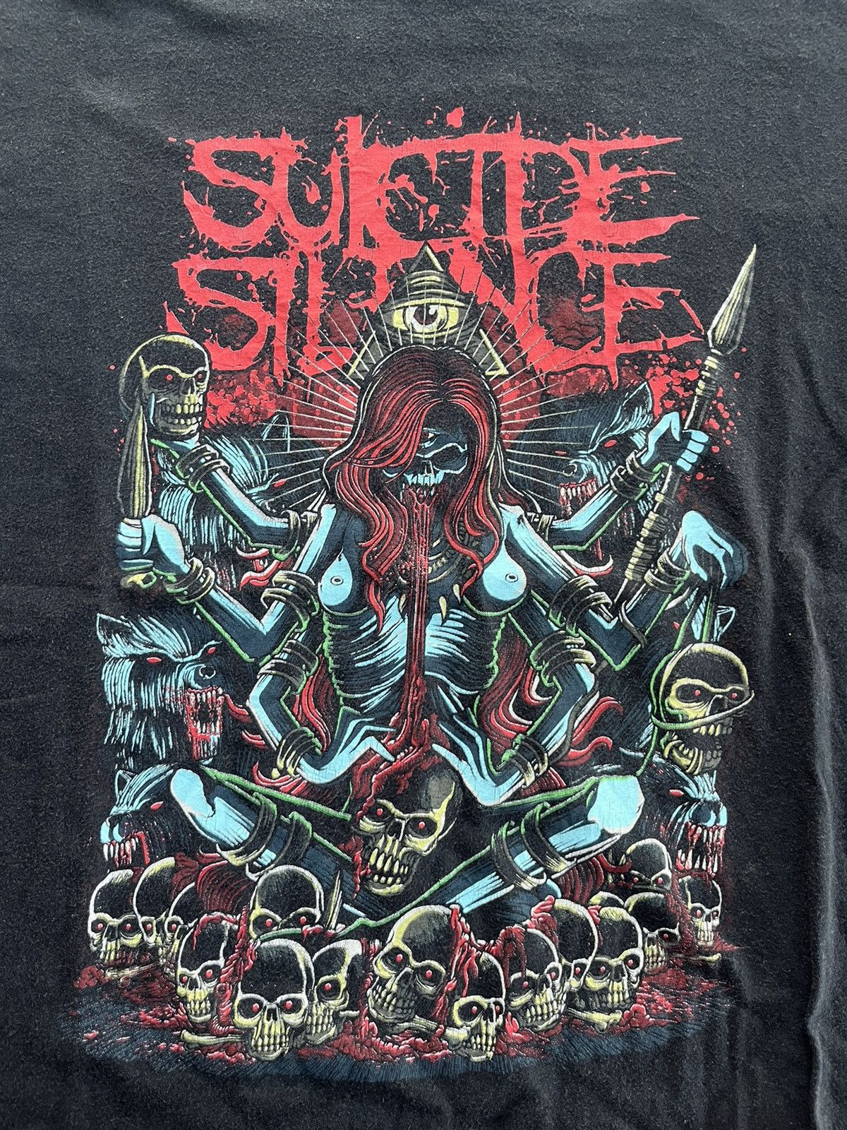 Band Tees SUICIDE SILENCE Tribal Demon Death Metal band Tshirt Size US L / EU 52-54 / 3 - 5 Thumbnail