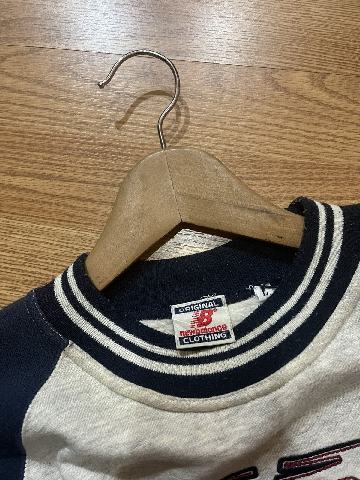 New Balance Vintage 90’s New Balance Sweatshirt Size US L / EU 52-54 / 3 - 4 Thumbnail