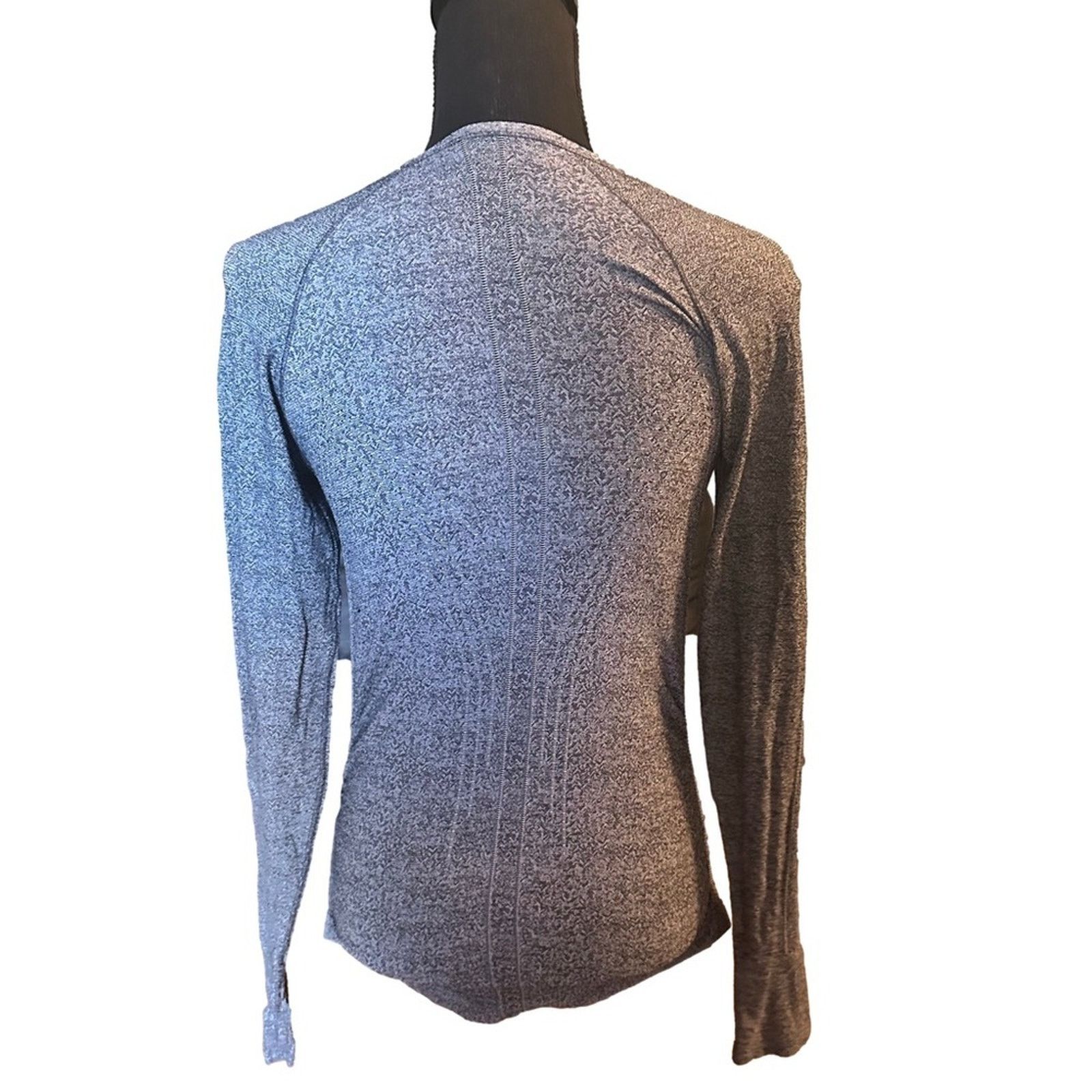 Athleta Athleta Grey Speed light Heather Top Size XS / US 0-2 / IT 36-38 - 3 Thumbnail