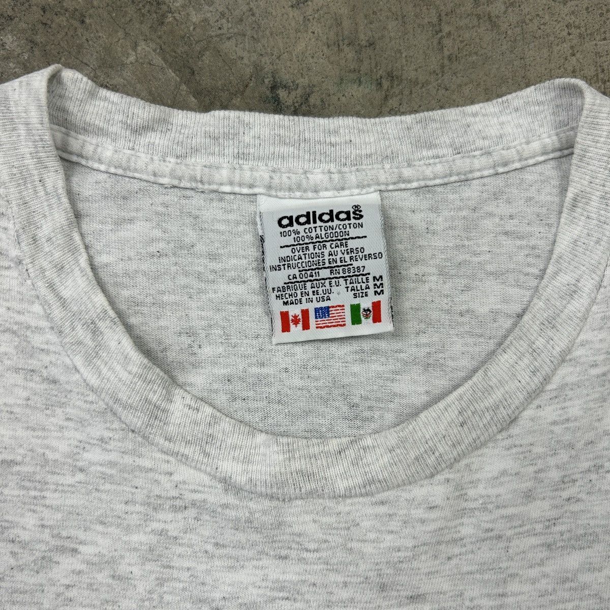 Vintage 1990s Adidas Sandal Tee Size US XL / EU 56 / 4 - 13 Thumbnail