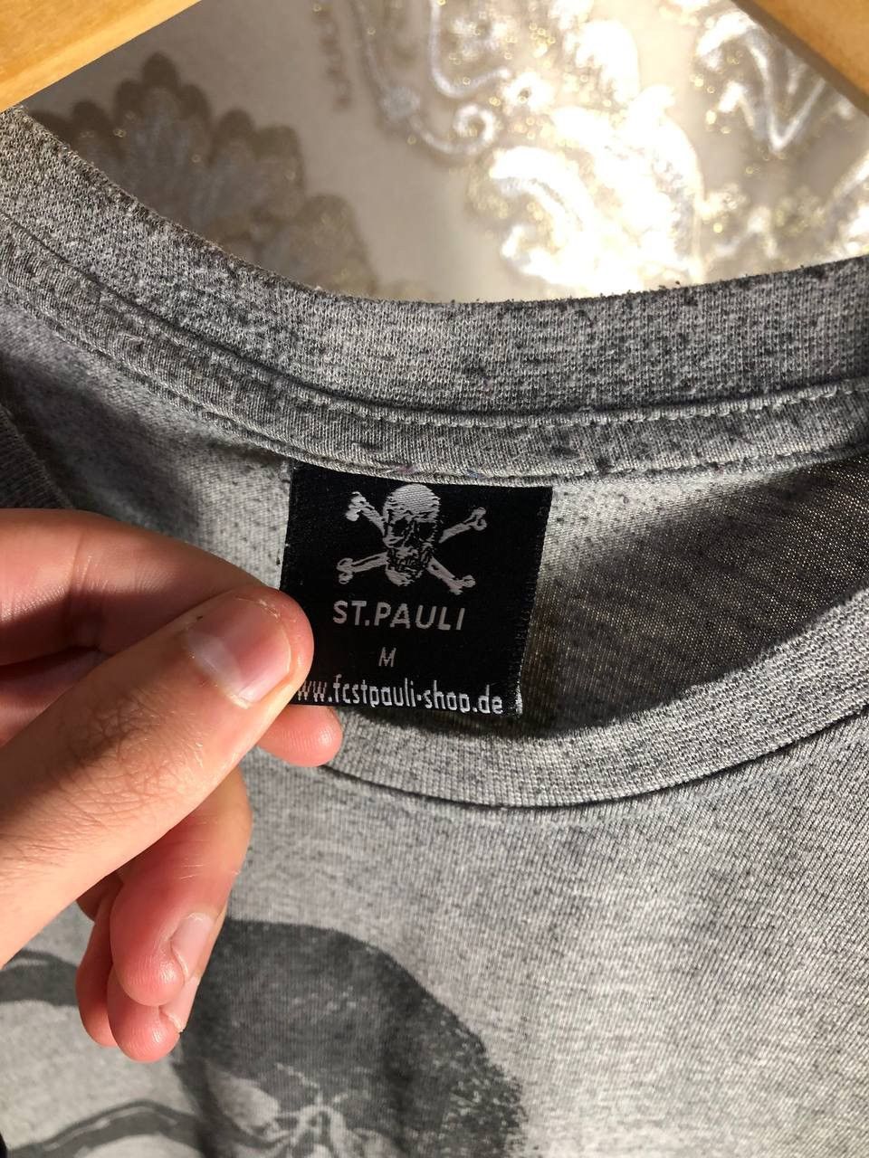 Band Tees VINTAGE ST.PAULI SKULL CHILDREN RETRO ROCK T-SHIRT Y2K 90s Size US M / EU 48-50 / 2 - 4 Thumbnail