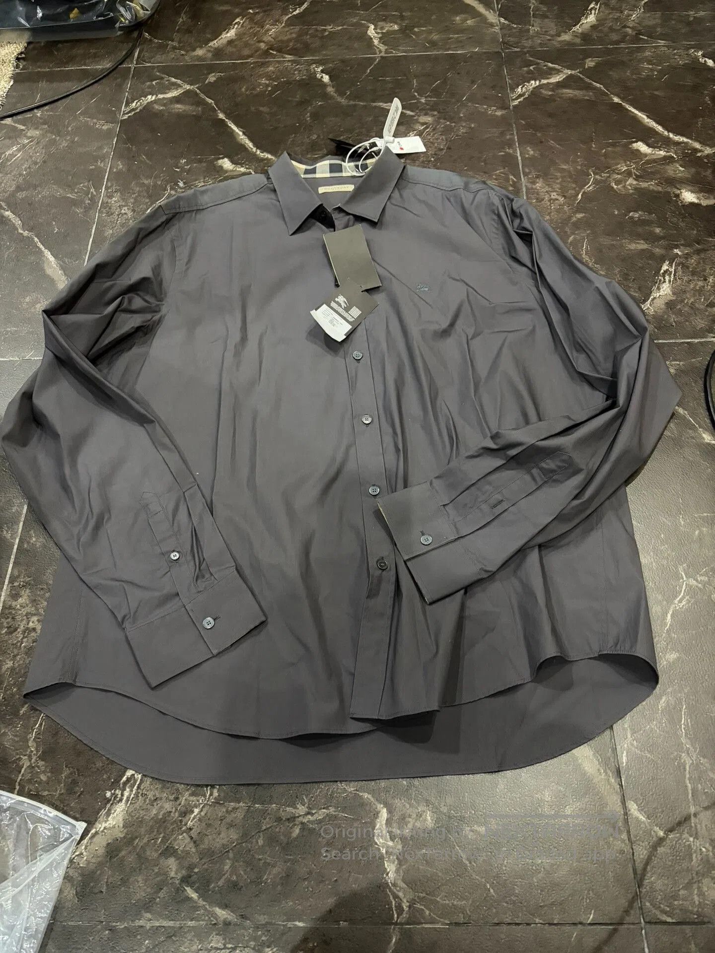 Burberry Burberry Classic Logo Embroidered Long. Size US M / EU 48-50 / 2 - 1 Thumbnail