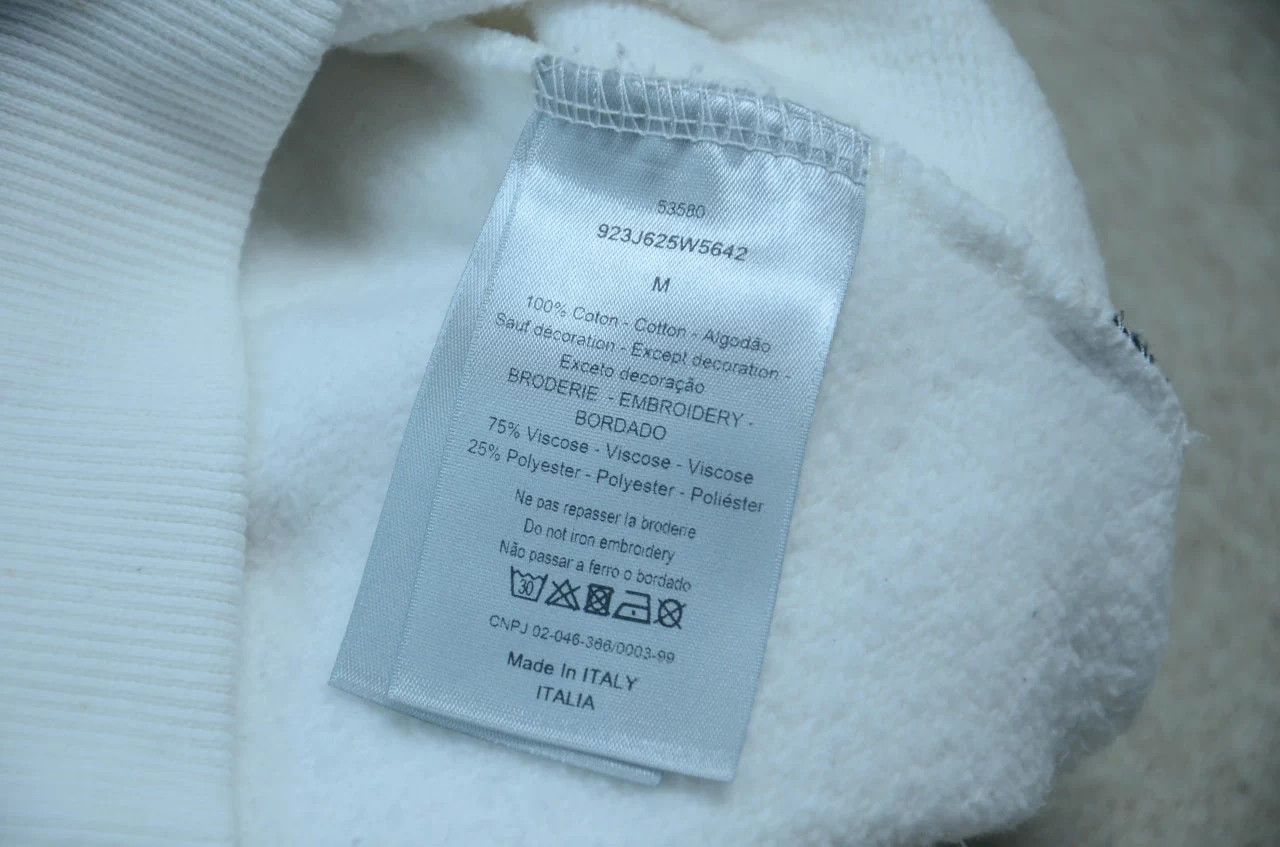 Dior Dior × Kaws Bee Embroidered White Sweatshirt M Size US M / EU 48-50 / 2 - 9 Thumbnail