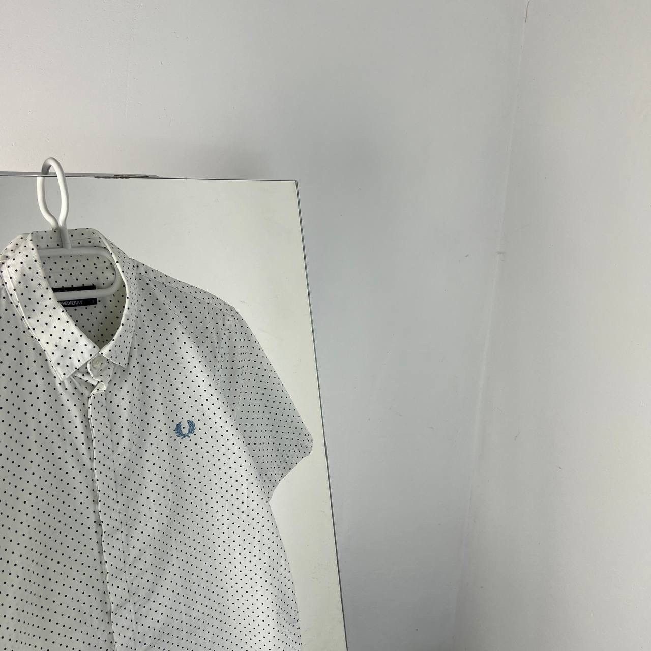 Fred Perry Vintage Y2K Fred Perry Dotted Button Up Shirt Size US S / EU 44-46 / 1 - 2 Thumbnail