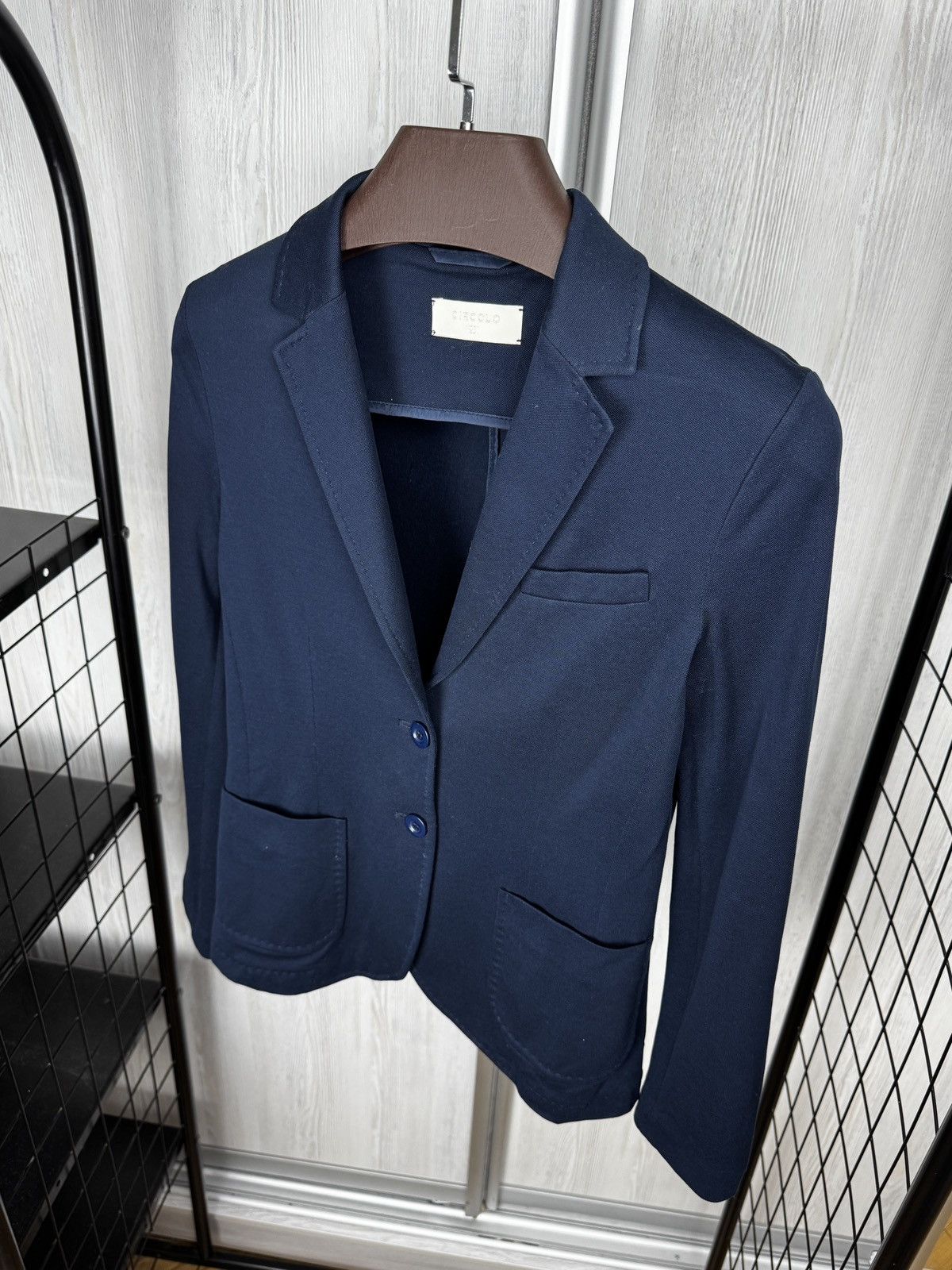Circolo 1901 Circolo 1901 Premium basic cotton navy blue 2 buttons blazer Size M / US 6-8 / IT 42-44 - 6 Thumbnail