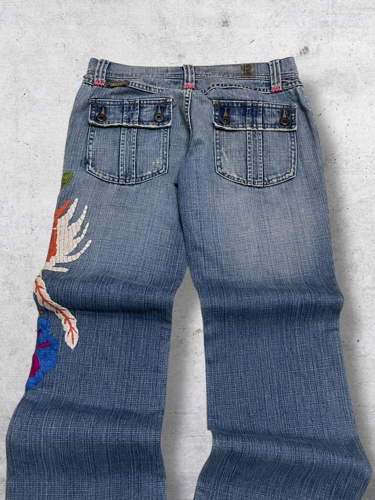 Tornado Mart VINTAGE SWITCH USA 90S OG DESIGNER EMRBOIDERED PHOENIX DENIM Size US 29 - 12 Thumbnail