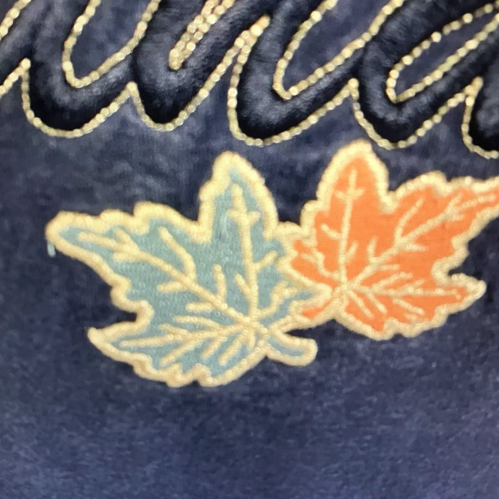 Spell VINTAGE Montreal Canada T-Shirt Adult Large Mens Cotton 90s Nature Embroidered Leaves Size US L / EU 52-54 / 3 - 5 Thumbnail