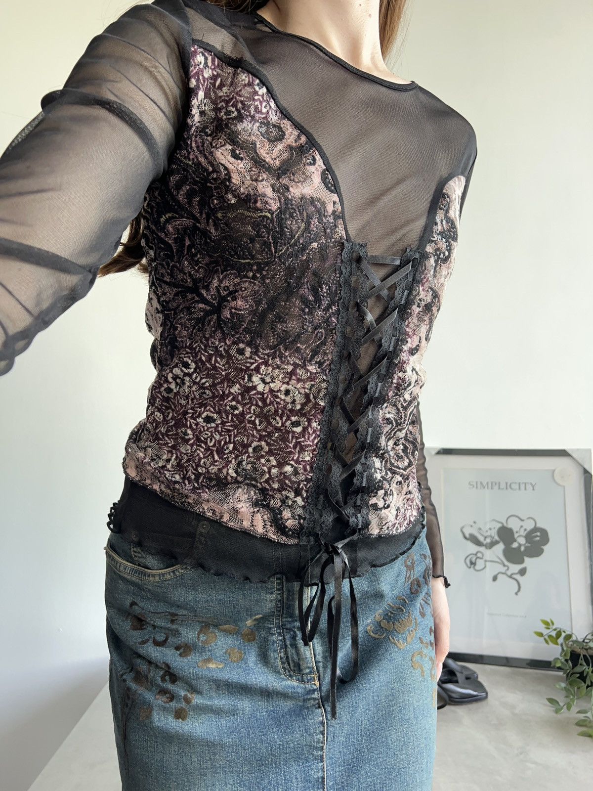 Vintage Stunning Lace long sleeve top blouse goth black y2k corset Size S / US 4 / IT 40 - 1 Thumbnail
