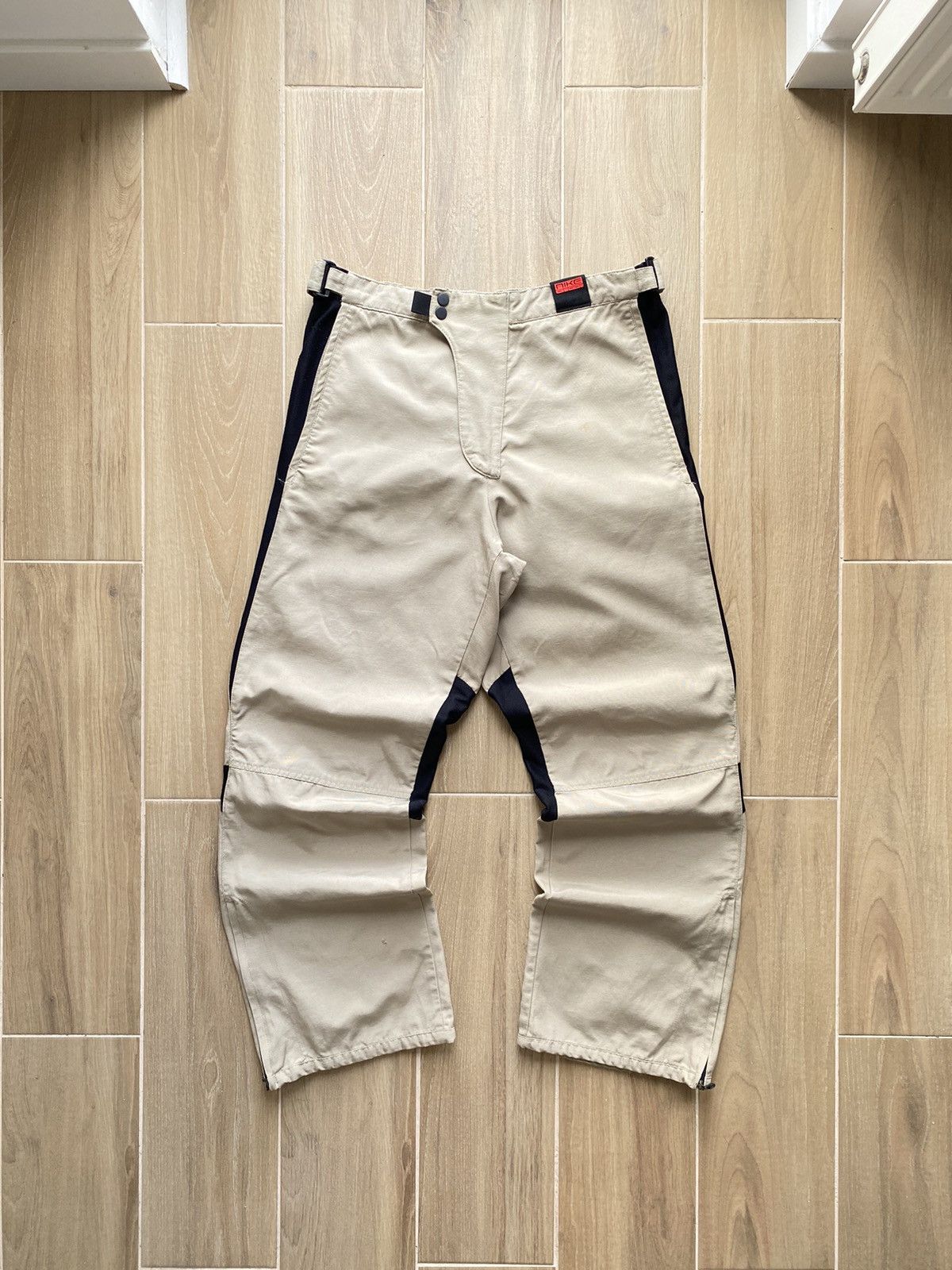 Nike Vintage Nike Track Pants Size US 34 / EU 50 - 15 Thumbnail