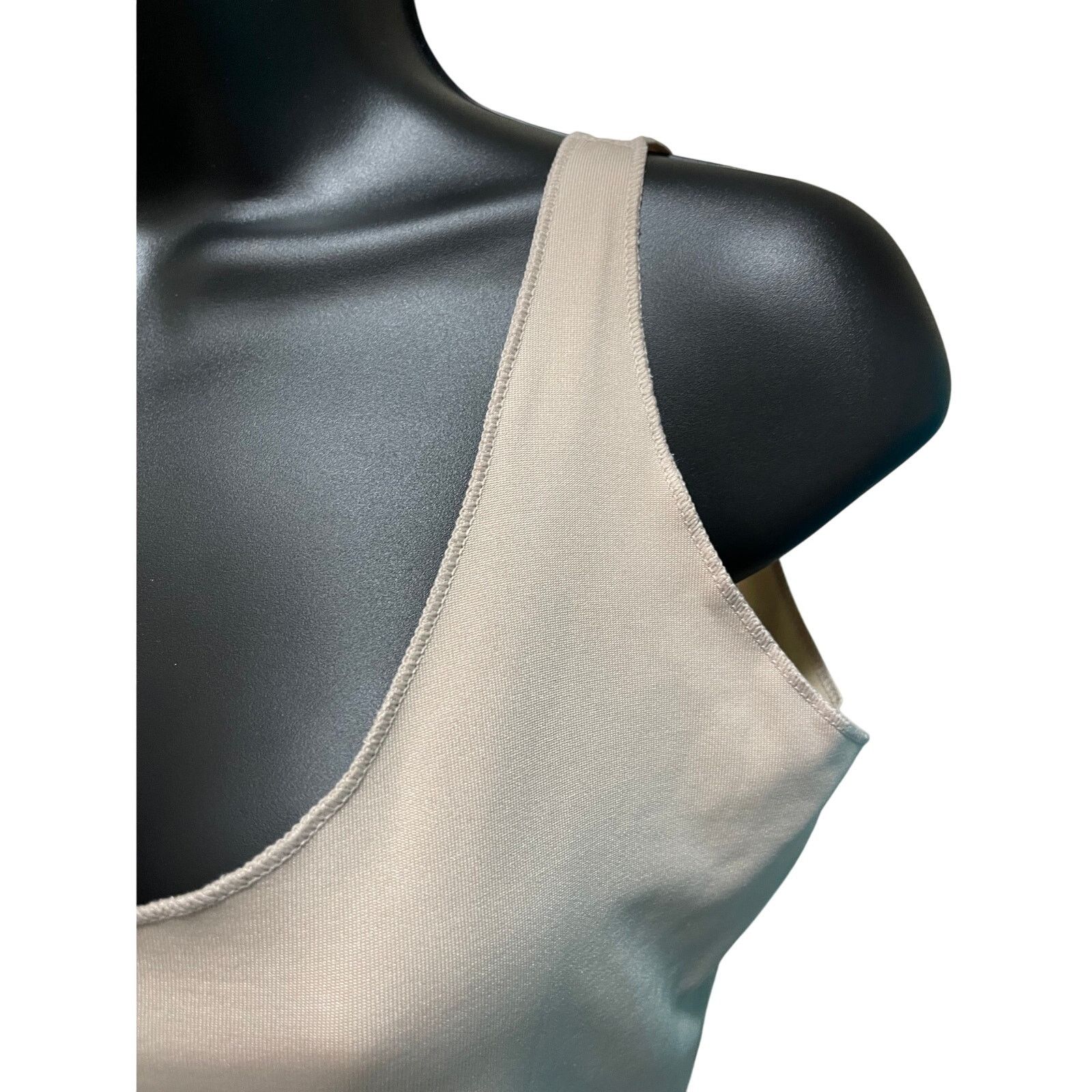 Spanx SPANX Full Body Slip Shaper Size Large Tan / Beige Size L / US 10 / IT 46 - 2 Thumbnail
