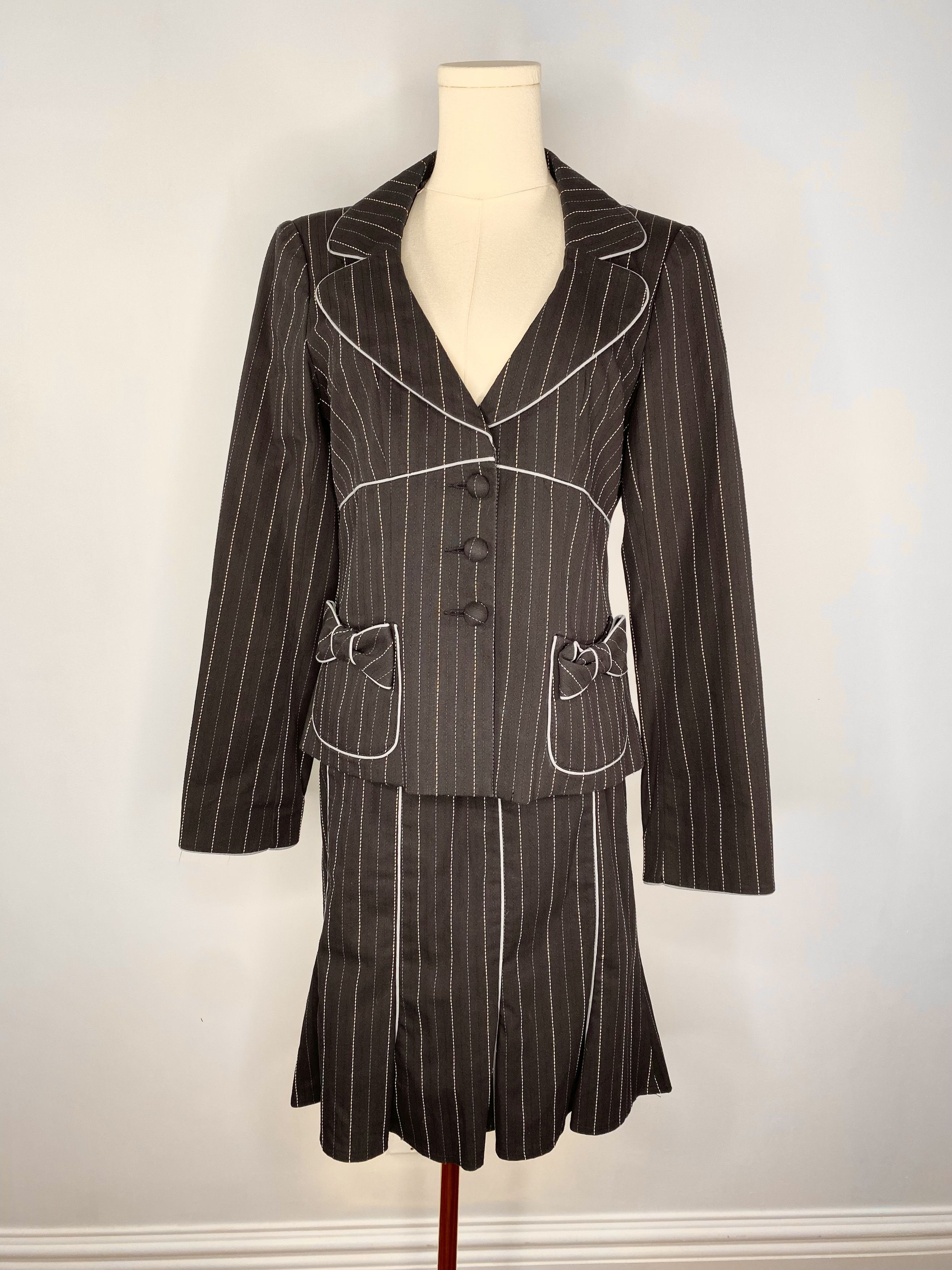 Nanette Lepore Nanette Lepore - Pin-stripe Bow Skirt Suit Size S / US 4 / IT 40 - 2 Thumbnail