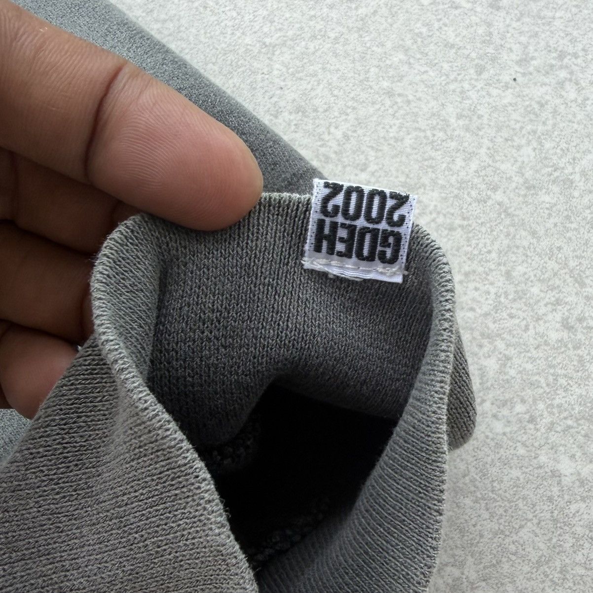 GOODENOUGH Vintage 2002 Goodenough "gdeh" Faded Crewneck Sweatshirt Size US M / EU 48-50 / 2 - 9 Thumbnail