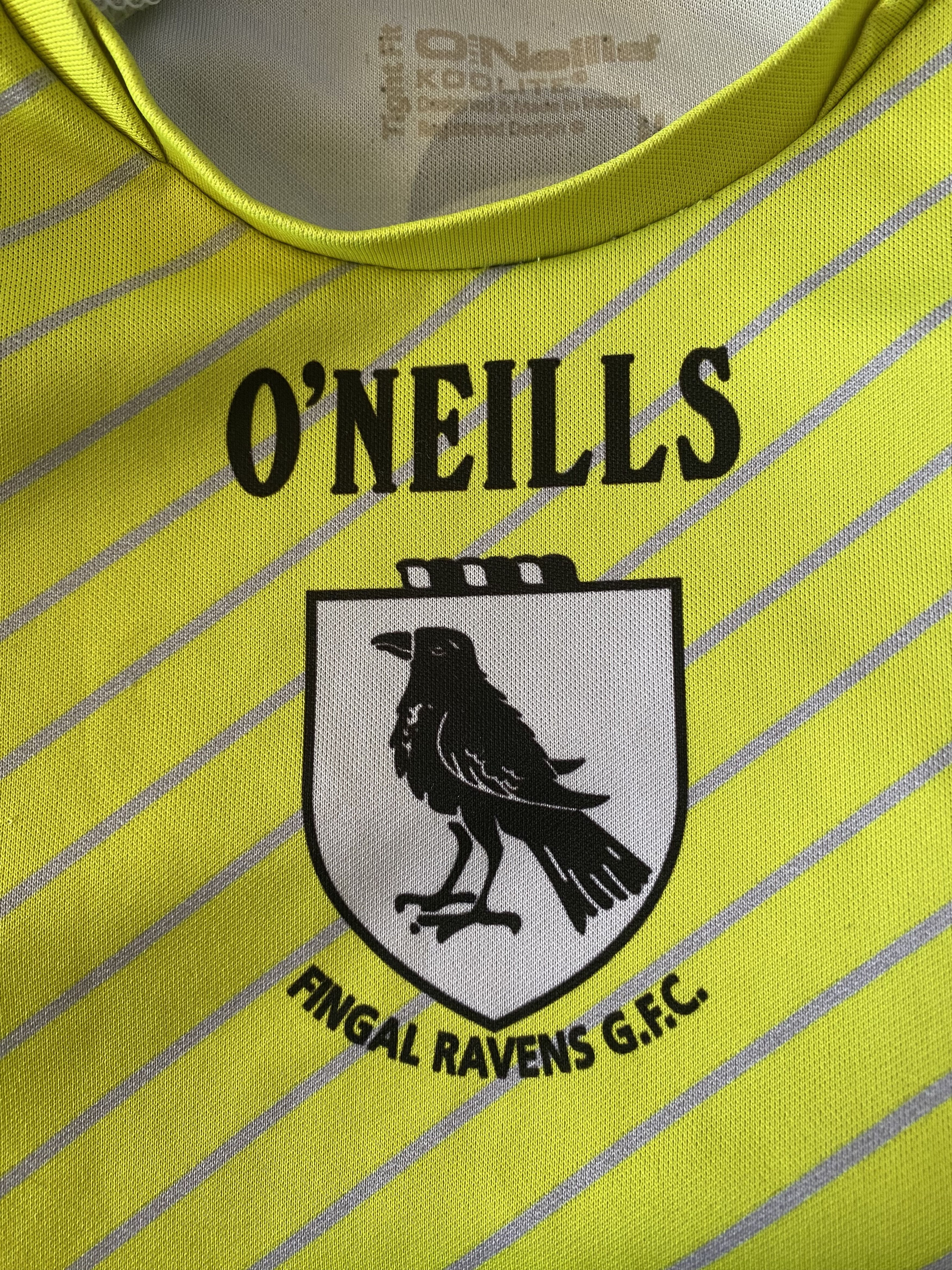O'Neills Jersey GAA Gaelic FINGALS RAVENS G.F.C. O'Neills M - UNIQUE Size US M / EU 48-50 / 2 - 6 Thumbnail
