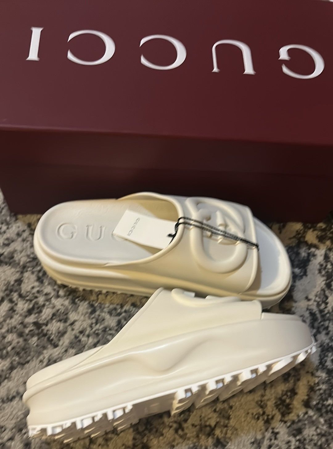 Gucci Gucci Interlocking G Slide Logo Sandal Off White size 38 Size US 8 / IT 38 - 5 Thumbnail