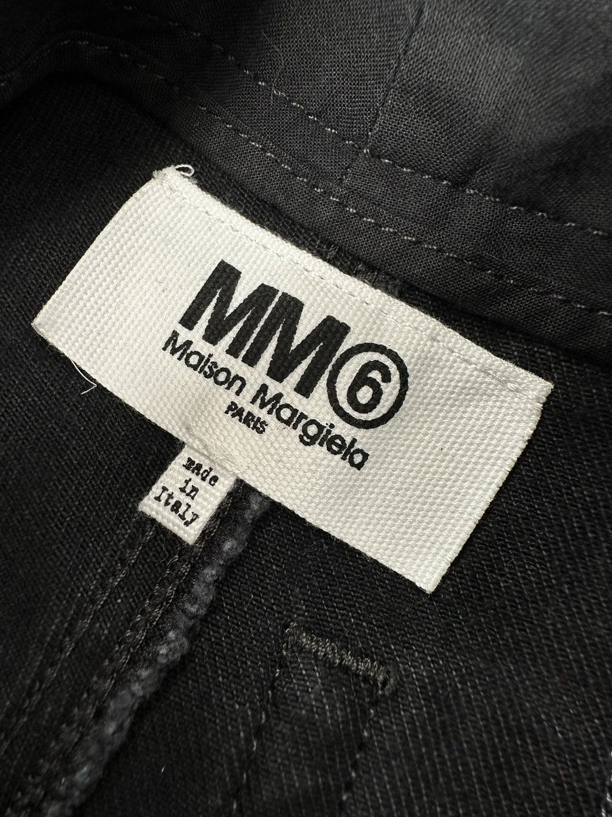 Maison Margiela Maison Margiela MM6 High waisted Button Fly Two-tone Denim Size 27" / US 4 / IT 40 - 14 Thumbnail