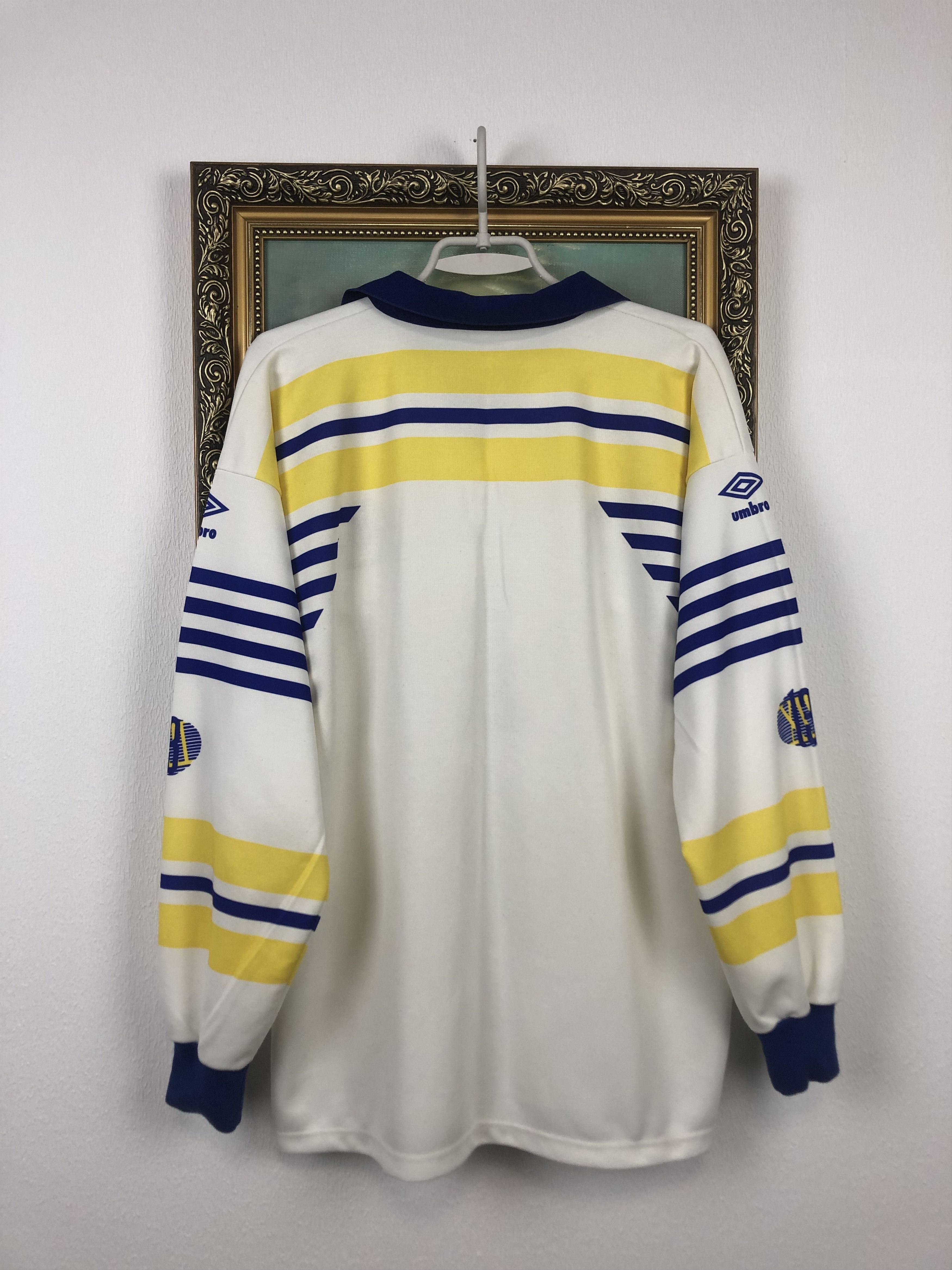 Umbro Leeds RLFC Rhinos Rugby League Shirt Jersey Tee Hype Size US M / EU 48-50 / 2 - 10 Thumbnail