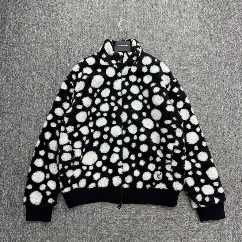Louis Vuitton Louis Vuitton Yayoi Kusama polka-dot teddy jacket 2501-Next Size US XL / EU 56 / 4 - 1 Thumbnail