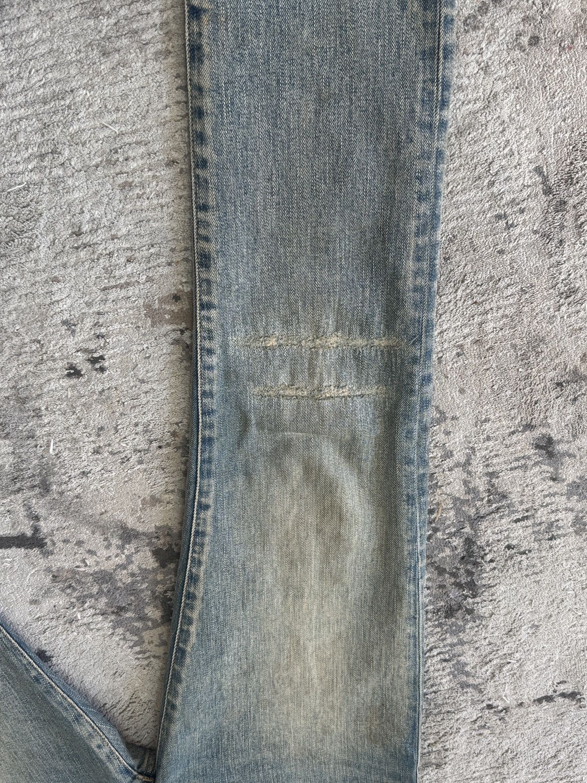 Saint Laurent Paris Saint Laurent Repaired Knee Slit Jeans Size US 29 - 5 Thumbnail