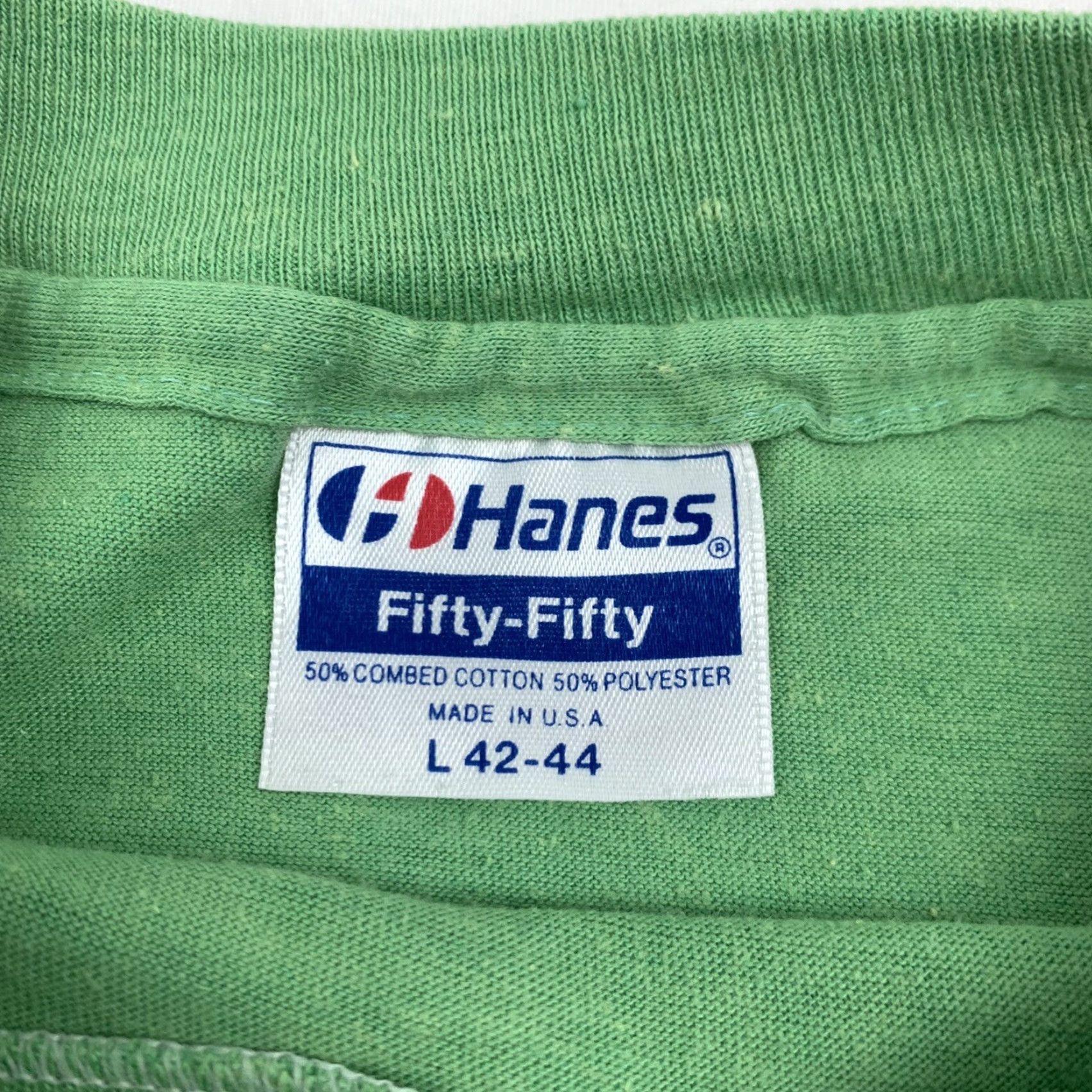 Hanes VINTAGE Hanes T Shirt University of Hilton Head Island Adult Large Green 80s College Mens Size US L / EU 52-54 / 3 - 5 Thumbnail